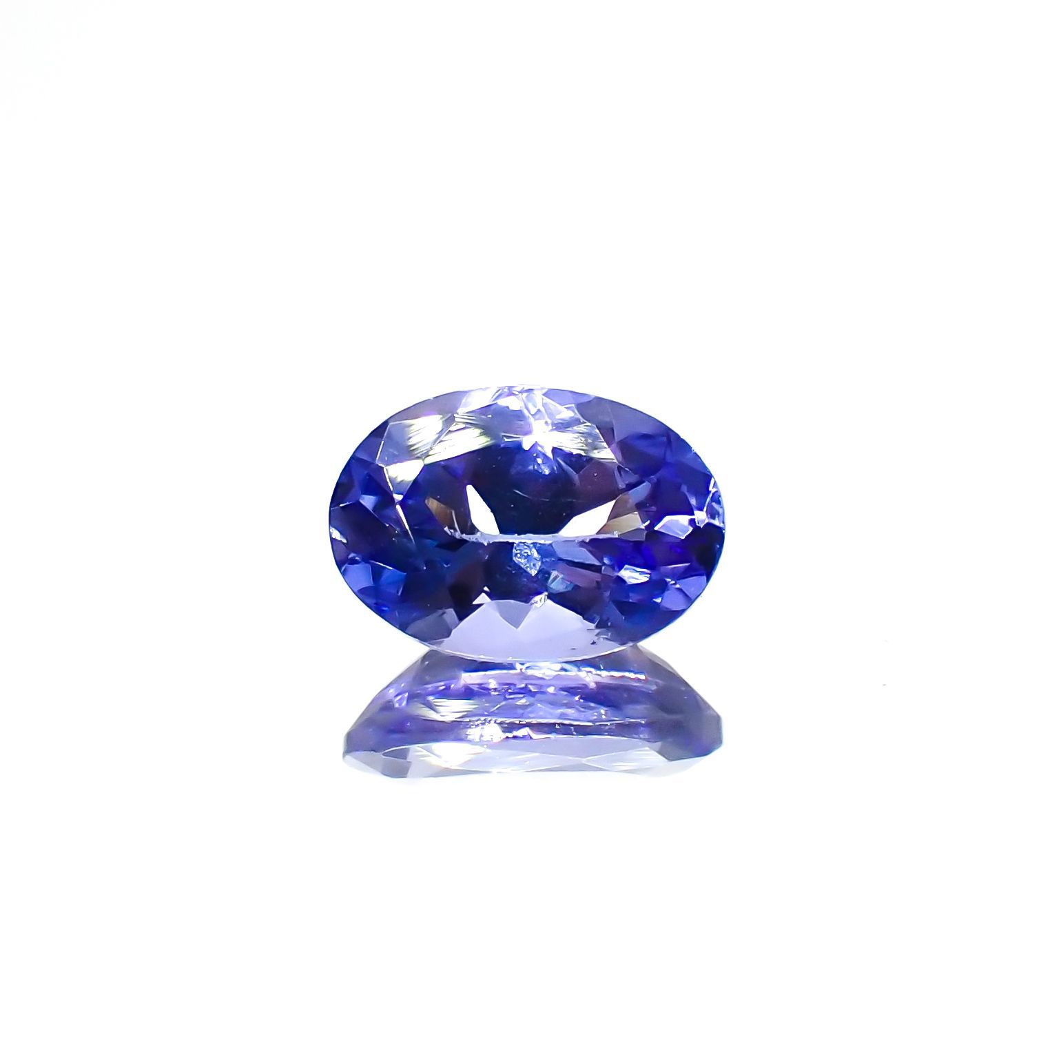 タンザナイト(宝石名タンザナイト)タンザニア産 0.80ct 識別済[230120205]7.1x5mm前後