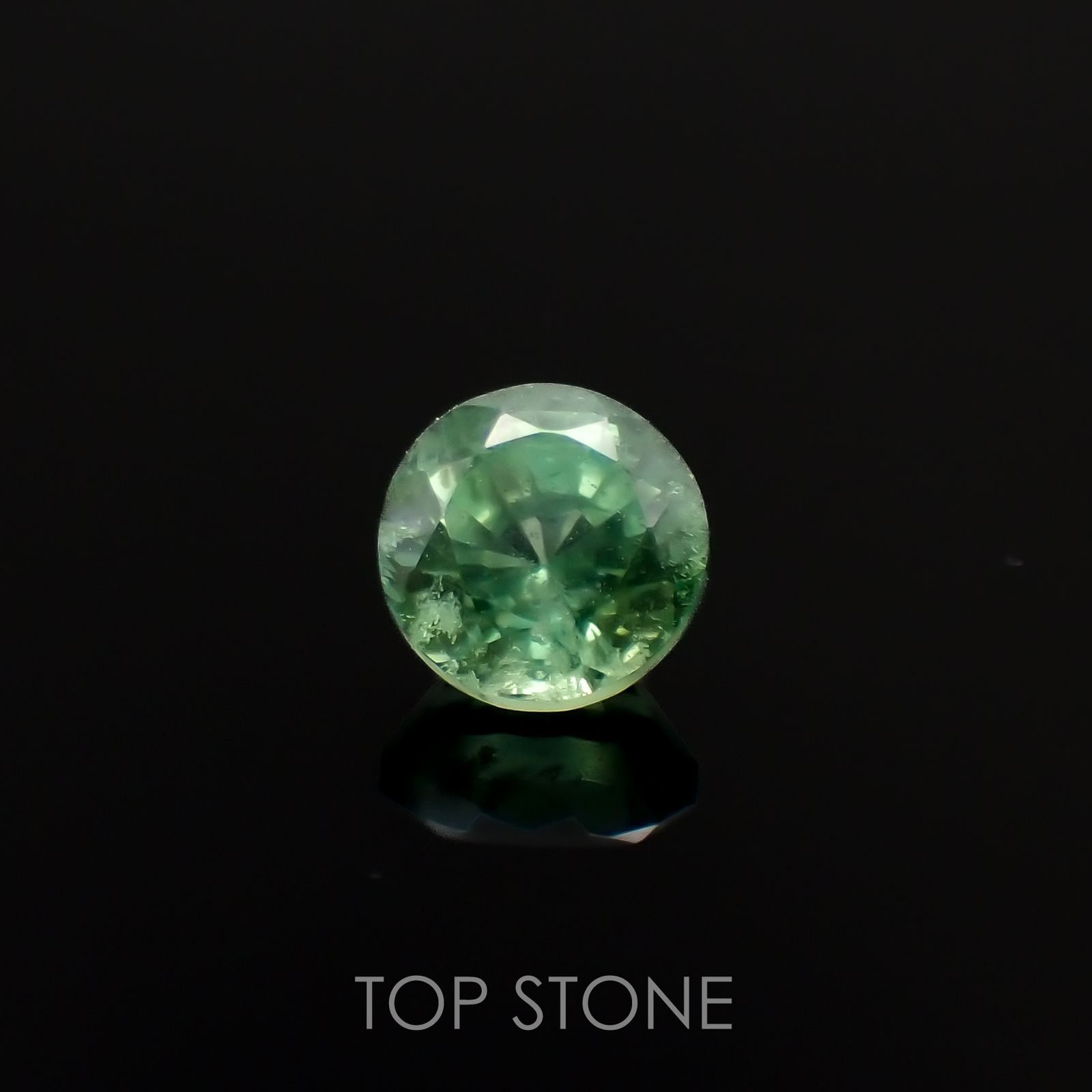 グリーンカイヤナイト タンザニア産 1.32ct[230220569]6.1x6.1mm前後