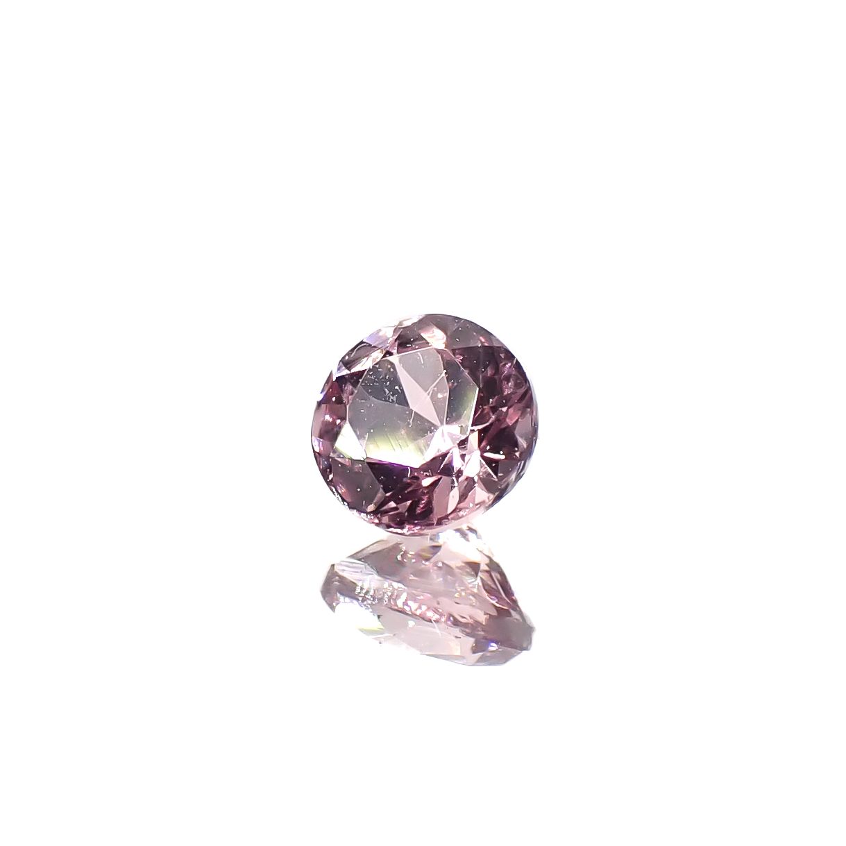 ドラゴンガーネット タンザニア産 0.32ct[241029211]3.9x3.9mm前後