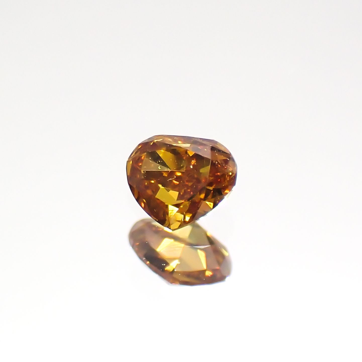 オレンジダイヤモンド SI-2 / FANCY DEEP YELLOW ORANGE(宝石名ダイアモンド) 0.119ct ソ付(CGL)[220115151]2.74x3.33mm前後
