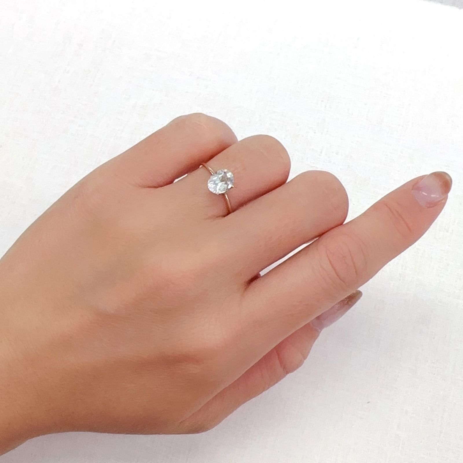 レインボームーンストーン タンザニア産 0.84ct[231023579]7.6x5.8mm前後