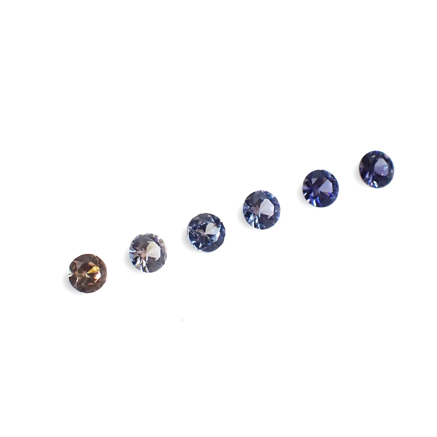 ベニトアイト カラーグラデーション6個セット アメリカ・カリフォルニア州産 0.29ct(6pcs合計) / 2.2x2.2mm前後 [251231479]