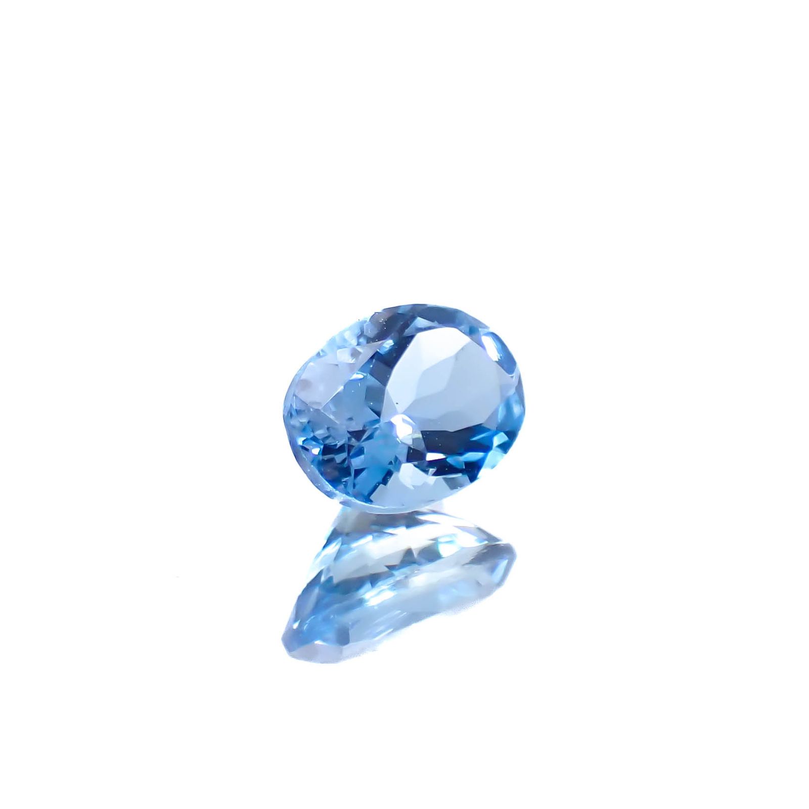 アクアマリン サンタマリアカラー ナイジェリア産 0.71ct [250329940]6.8x4.9mm前後