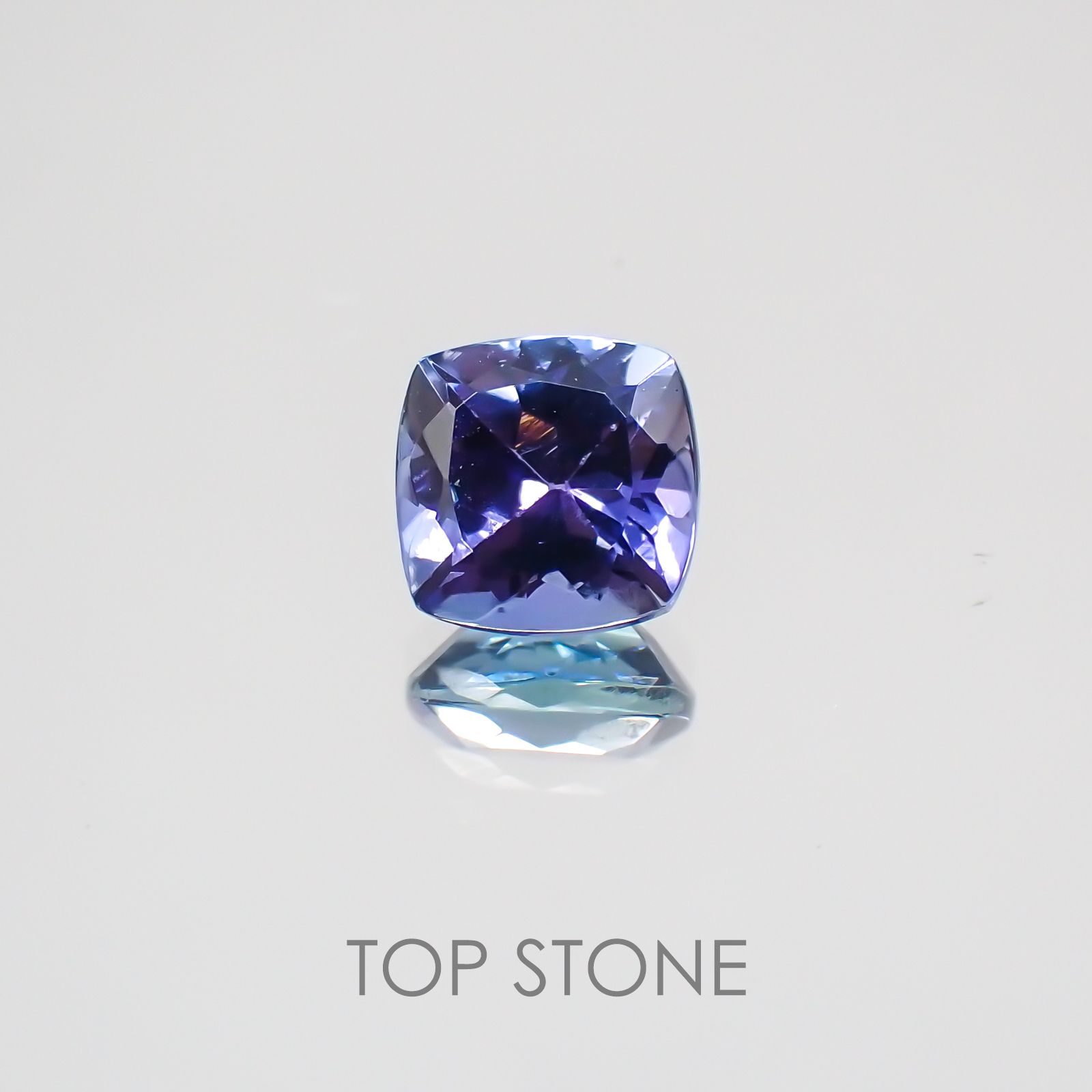バイカラータンザナイト タンザニア産 ルース 1.19ct[210210048]6×6mm前後