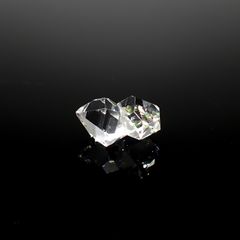 オイルインクォーツ原石 パキスタン産 2.28ct[240828665]11.2x8.8mm前後