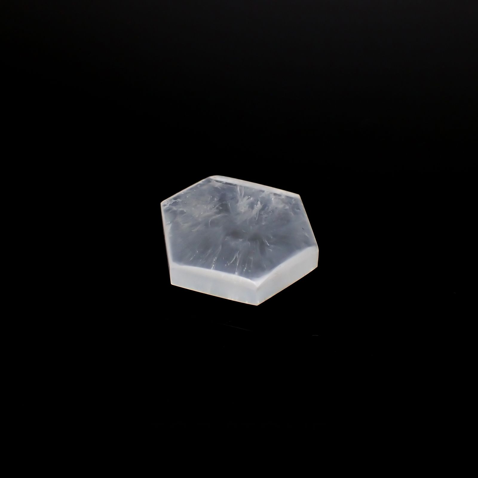 トラピッチェクォーツ 偏光板2枚付き コロンビア・ボヤカ産 33.45ct[230321103]25.8x22.7mm前後