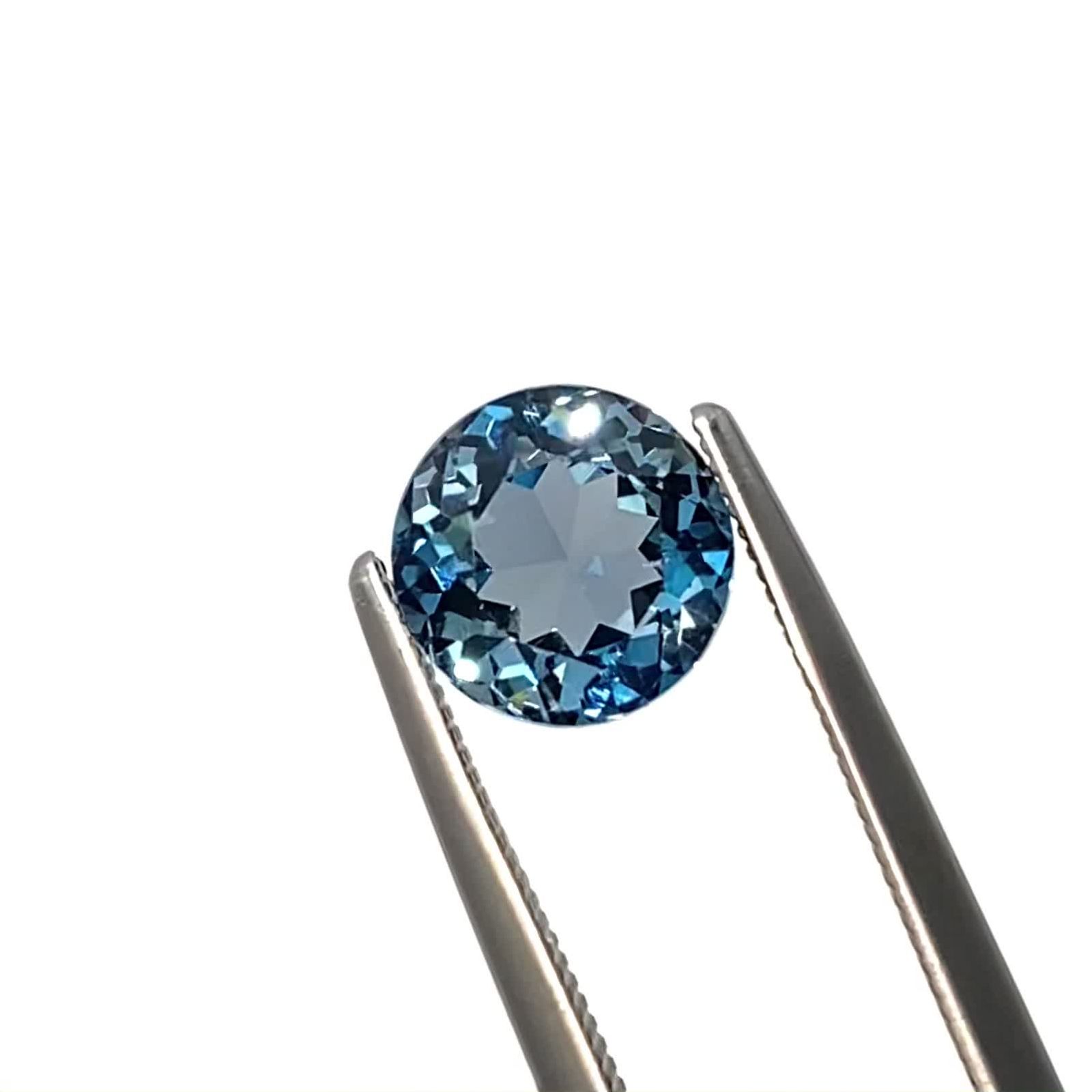 ロンドンブルートパーズ ブラジル産 2.17ct[240326788]7.4x7.4mm前後