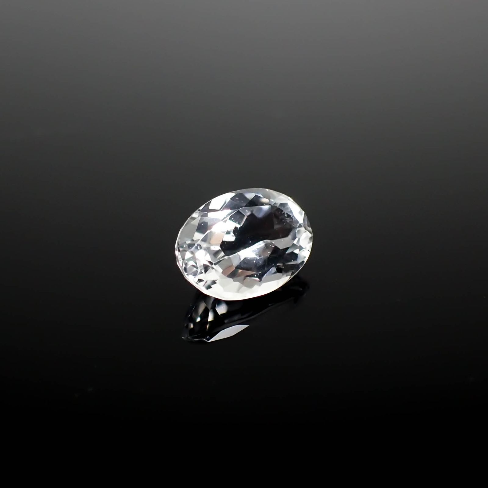 ゴッシェナイト パキスタン・ヒマラヤ産 0.87ct[240527457]7x5mm前後