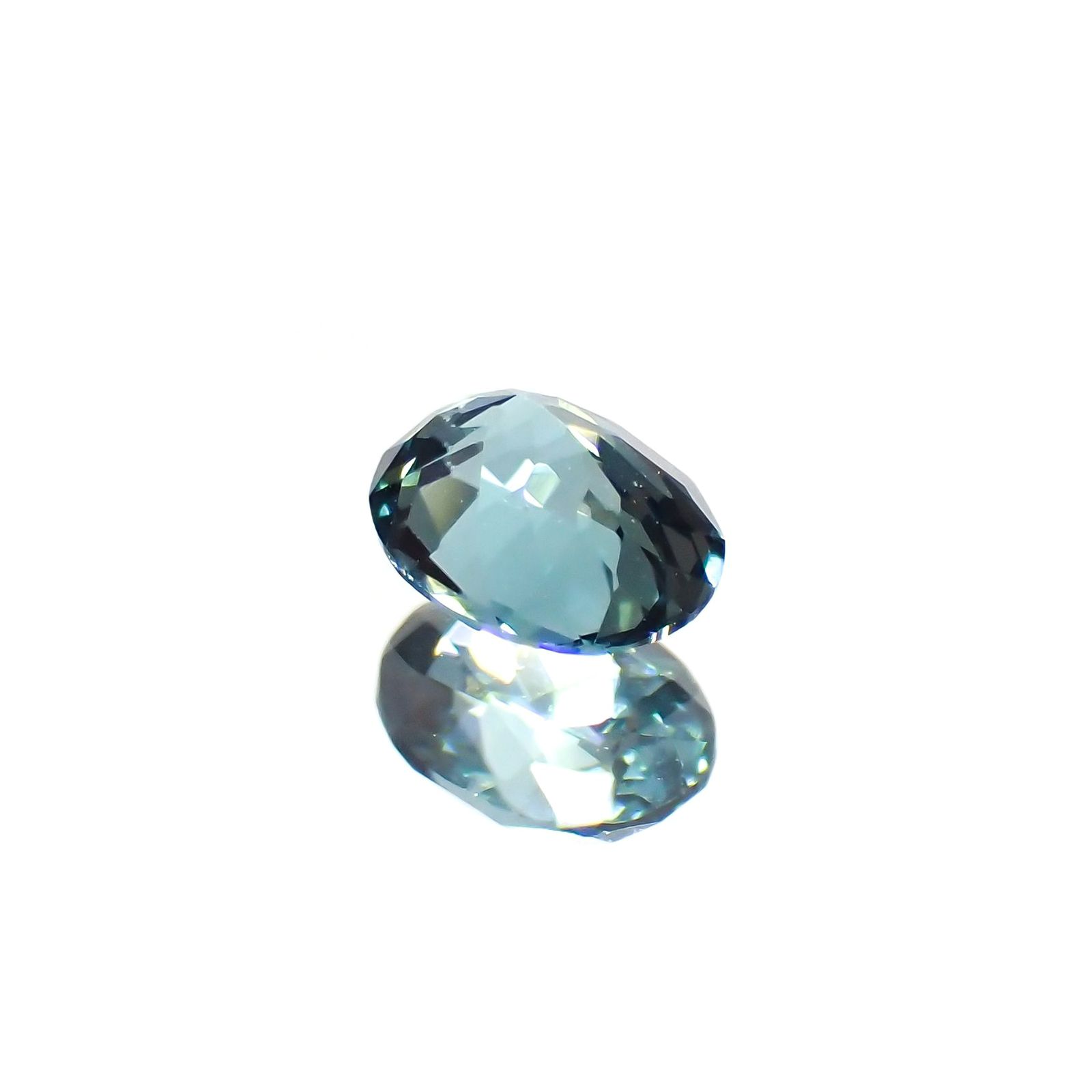 ブルートルマリン アフガニスタン産 0.33ct [250114096]4.9x3.9mm前後