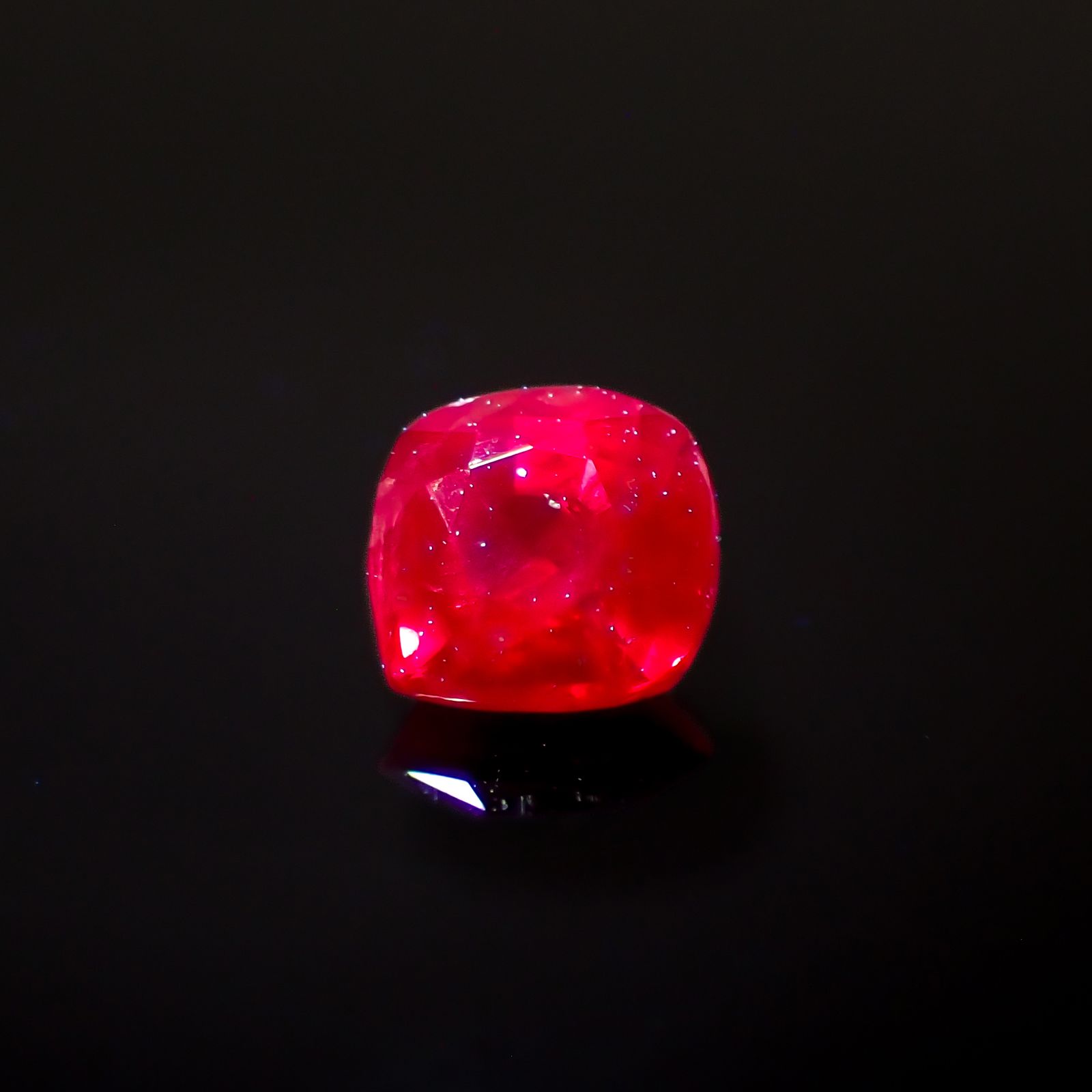 ルビー 非加熱 マダガスカル産 0.28ct[230622342]3.7x3.5mm前後