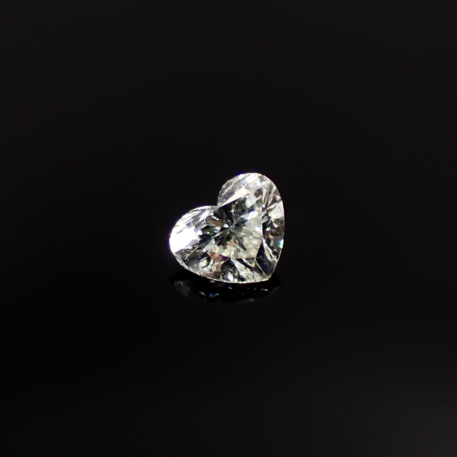 ダイヤモンド 0.050ct / 2.2x2.6mm前後 [260431981]