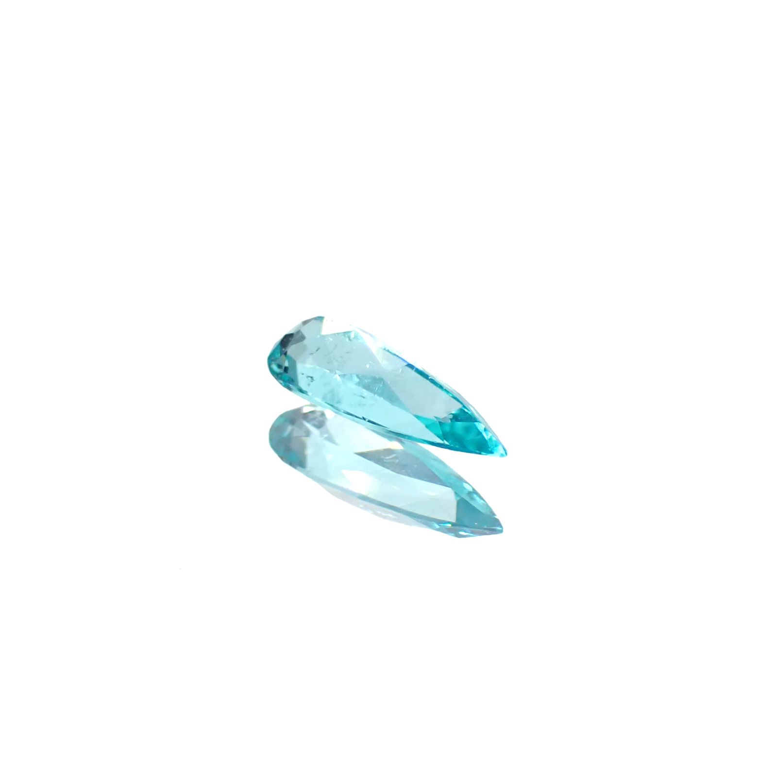 パライバトルマリン ブラジル産 0.11ct[240928762]5.5x2.1mm前後