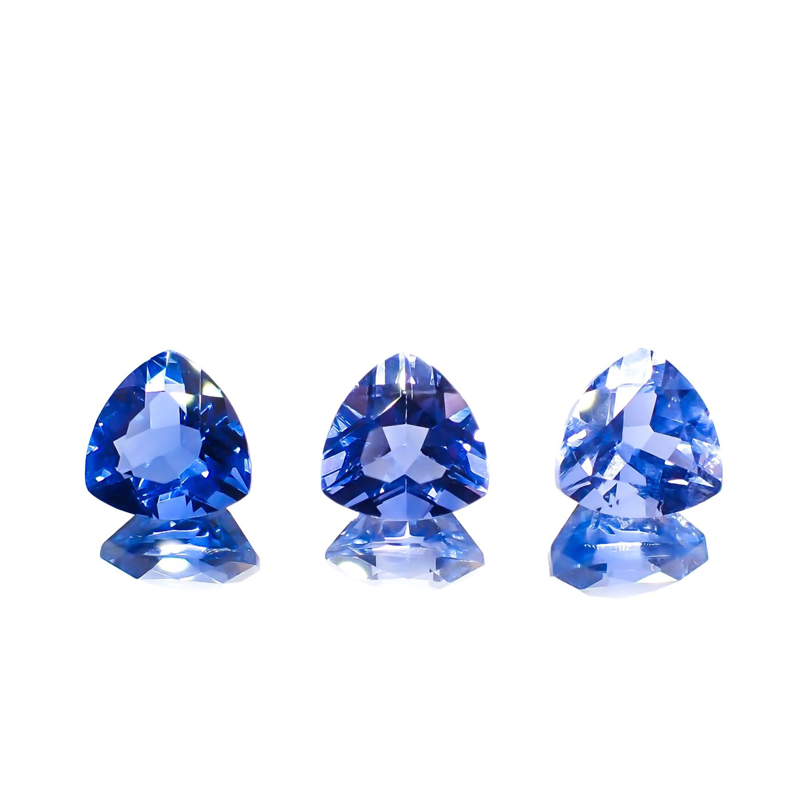 <ランダムセレクト1個販売> カラーチェンジフローライト トリリアントカット ブラジル産 2.10ct 前後[210913380]8.1×8.1mm前後