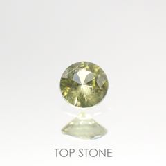 パラサイティックペリドット(宝石名ペリドット/起源パラサイト) 採取地：ロシア 0.074ct 日独鑑付[210812864]2.71×2.73mm前後