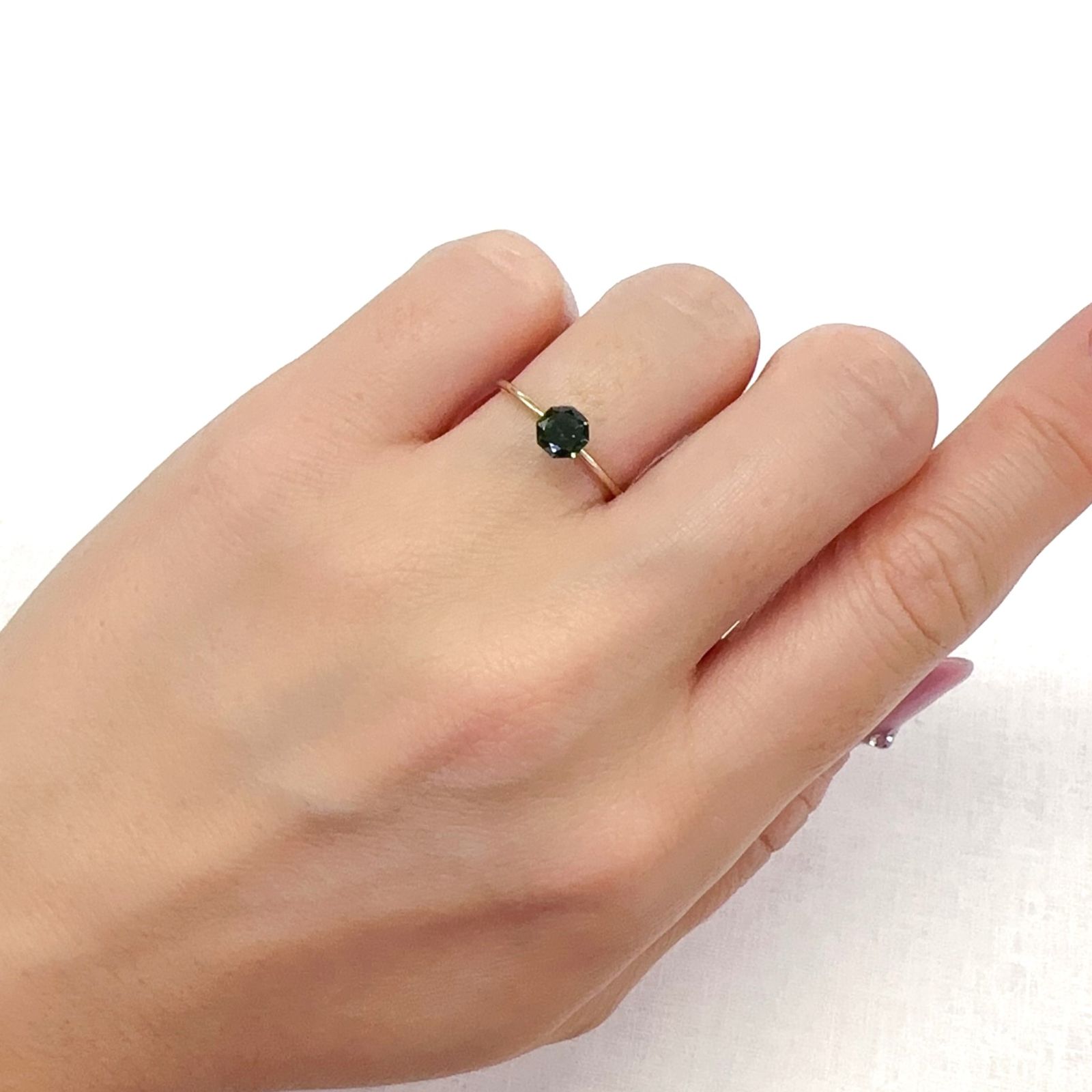 ◇オクタゴンカット◇グリーントルマリン SA(宝石名グリーン・トルマリン)ブラジル産 0.56ct 識別済[231124197]5x5mm前後