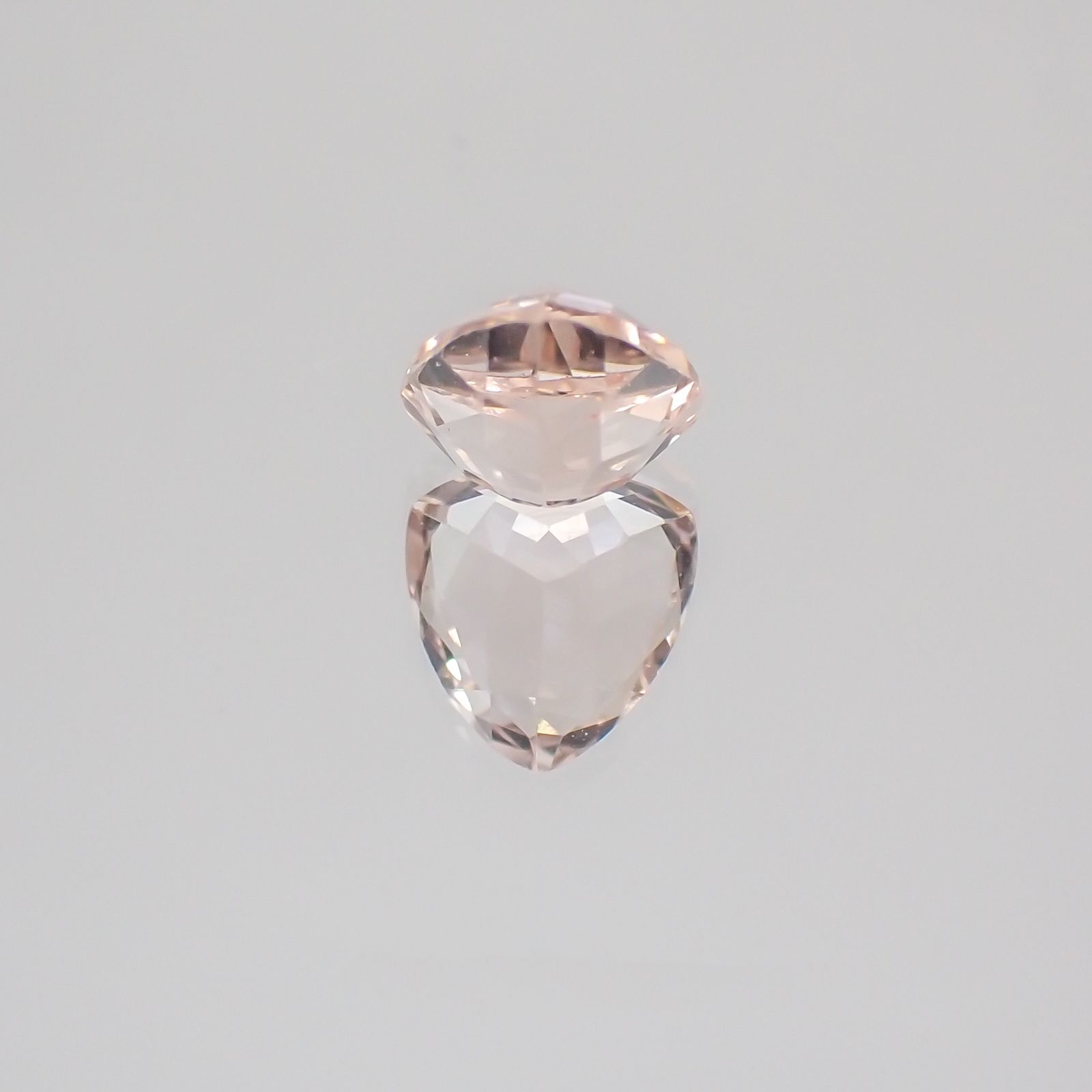モルガナイト(宝石名モルガナイト) ナイジェリア産 1.11ct 識別済[20129097]7×6.8mm前後