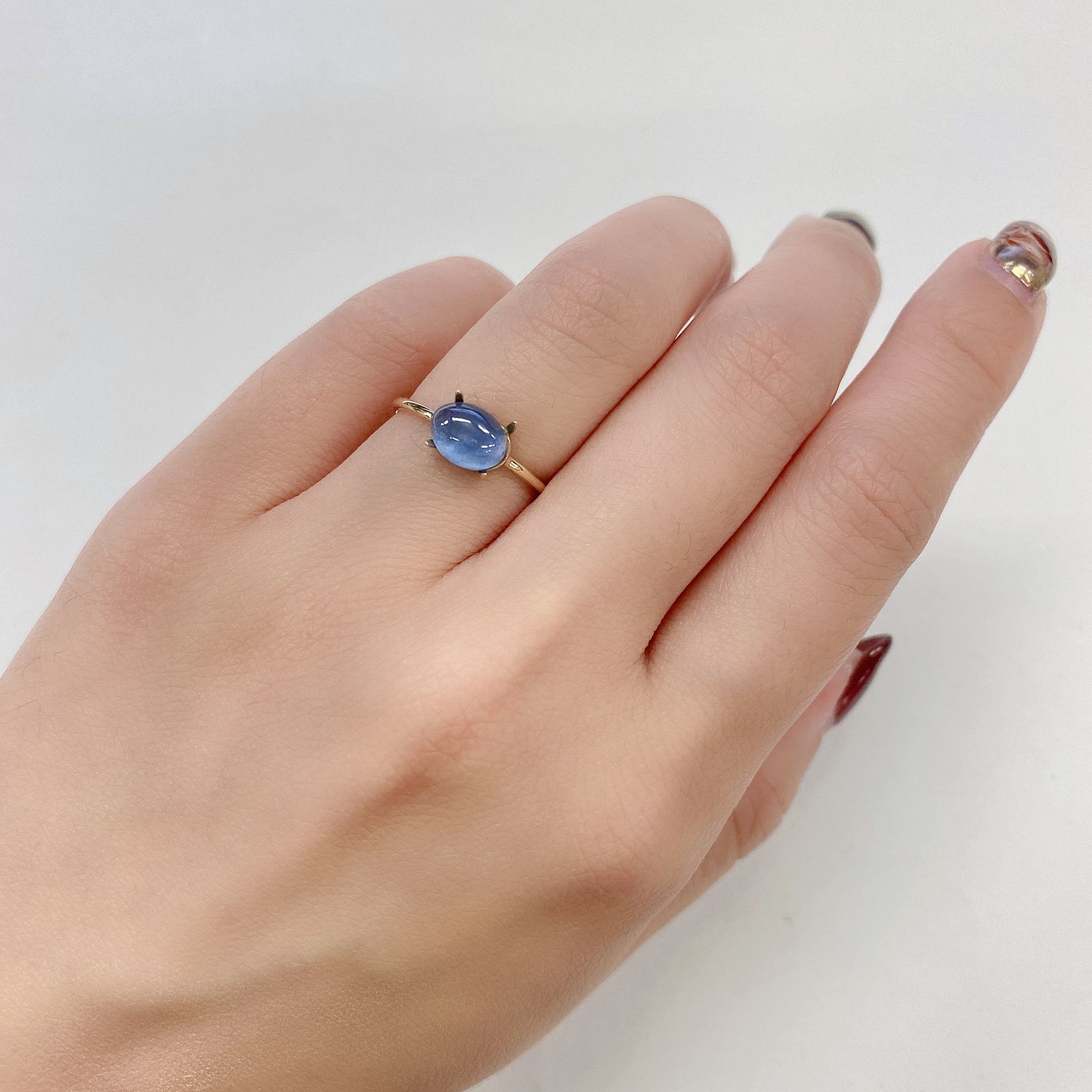 アパタイトキャッツアイ(宝石名ブルー・アパタイト・キャッツアイ)マダガスカル産 1.486ct ソ付(彩珠)[231124144]7.6x6mm前後
