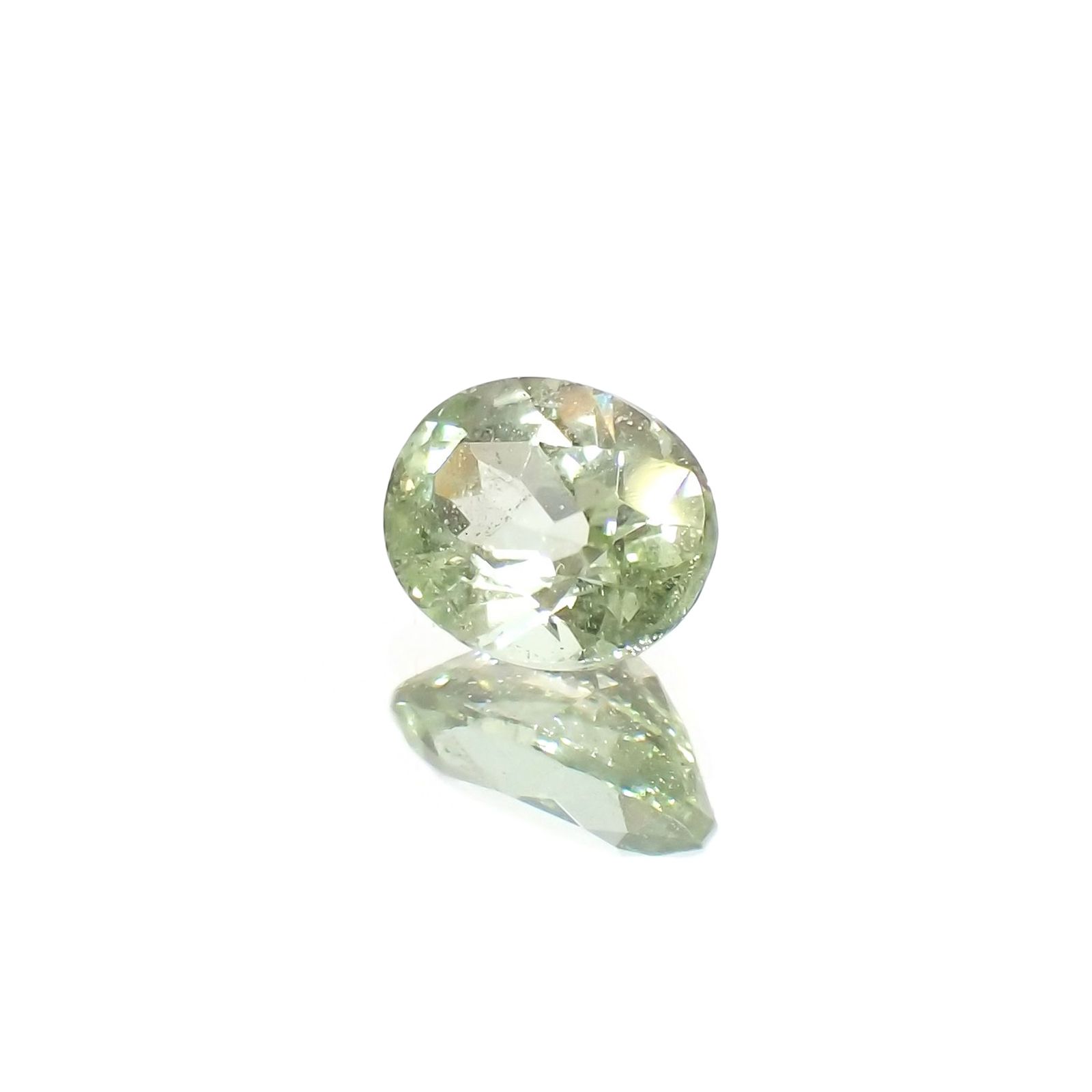 バナジウムコーネルピン(宝石名コーネルピン)タンザニア・タンガ州産 識別済 0.44ct / 5.4x4.1mm前後 [230521915]