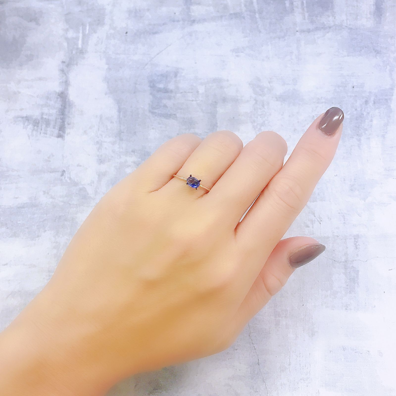 サファイア(宝石名ブルー・サファイア)スリランカ/マダガスカル産 0.65ct 識別済[220918139]5.3x4mm前後