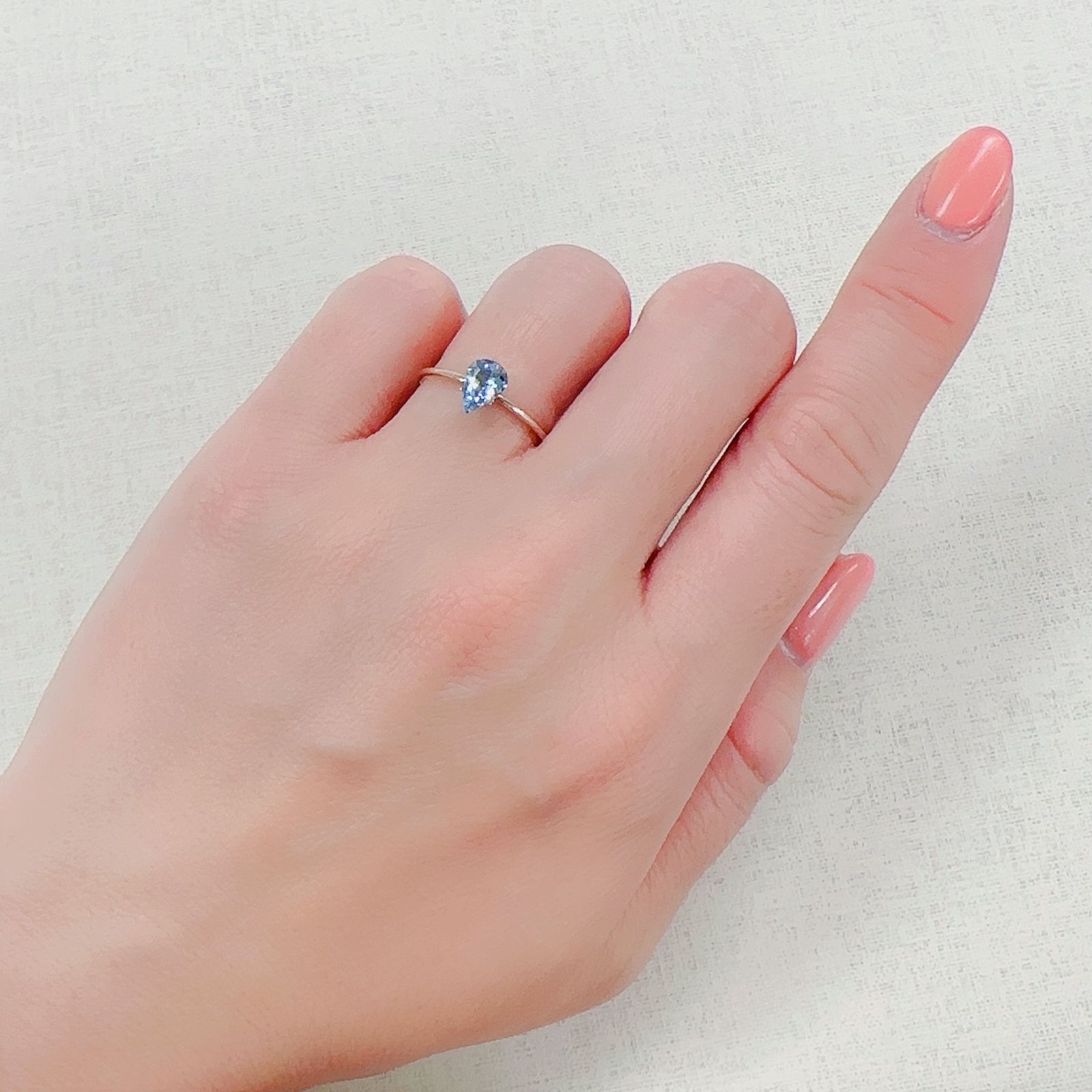 サンタマリアアクアマリン ブラジル産 0.44ct[230320964]6.8x4.8mm前後
