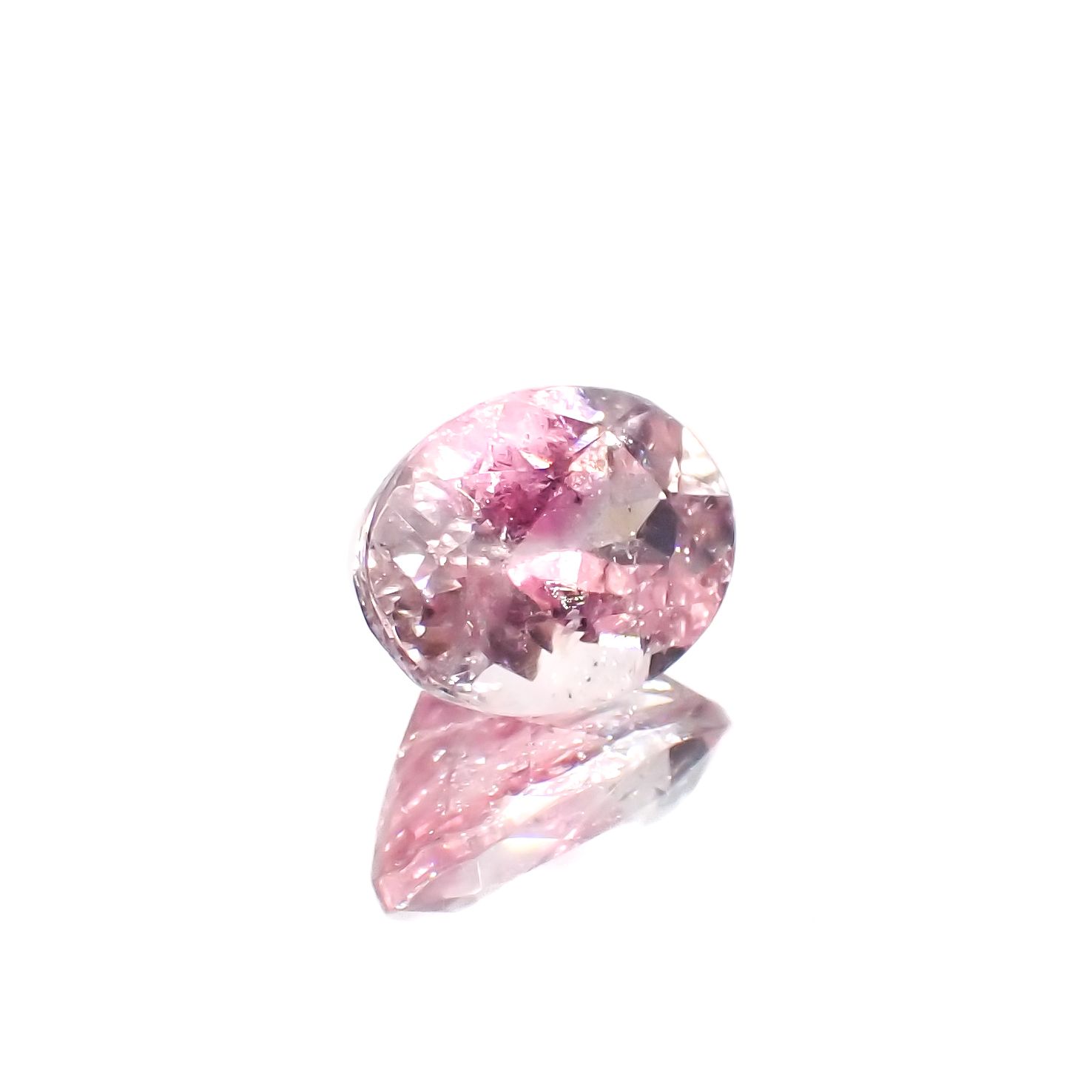 ピンククリスタルトルマリン(宝石名ピンク・トルマリン)コンゴ民主共和国産 1.45ct 識別済[230823231]8.1x6.1mm前後