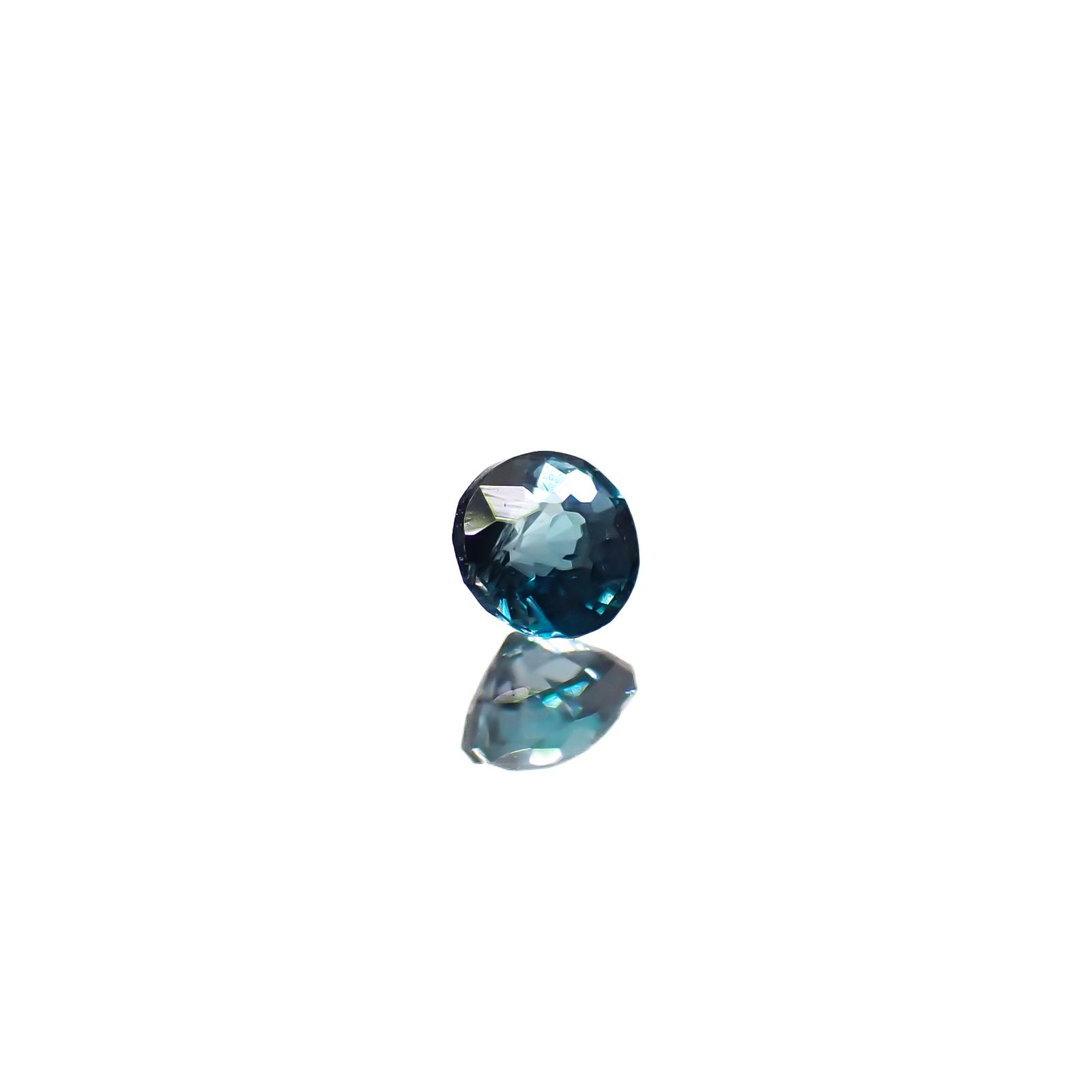 グランディディエライト(宝石名グランディディエライト)マダガスカル産 0.078ct 識別済[240326594]2.7x2.6mm前後