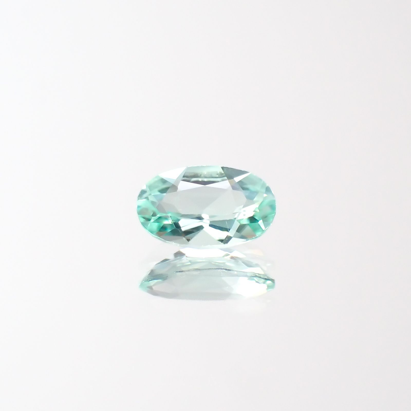 パライバトルマリン モザンビーク産 0.26ct[230220373]5.4x3.5mm前後