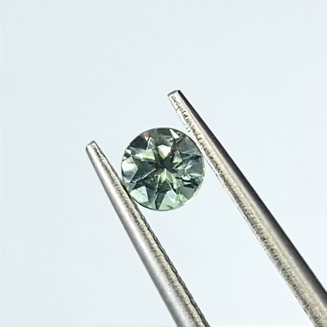 モンタナサファイア(宝石名サファイア)アメリカ・モンタナ州産 識別済