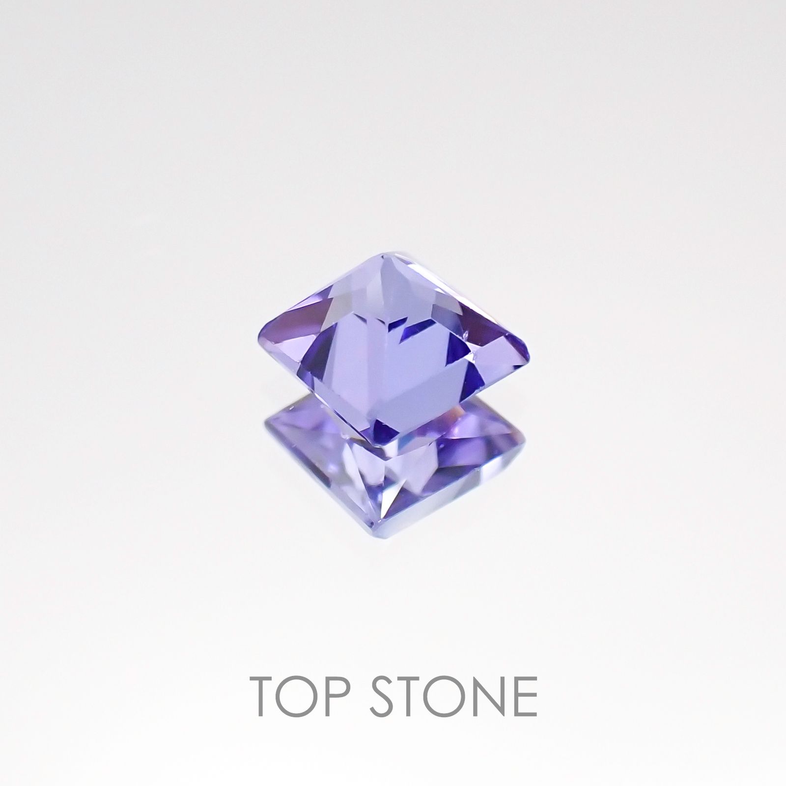 ◇プリンセスカット◇タンザナイト(宝石名タンザナイト) タンザニア産 0.53ct 識別済20117193]4.4×4.3mm前後
