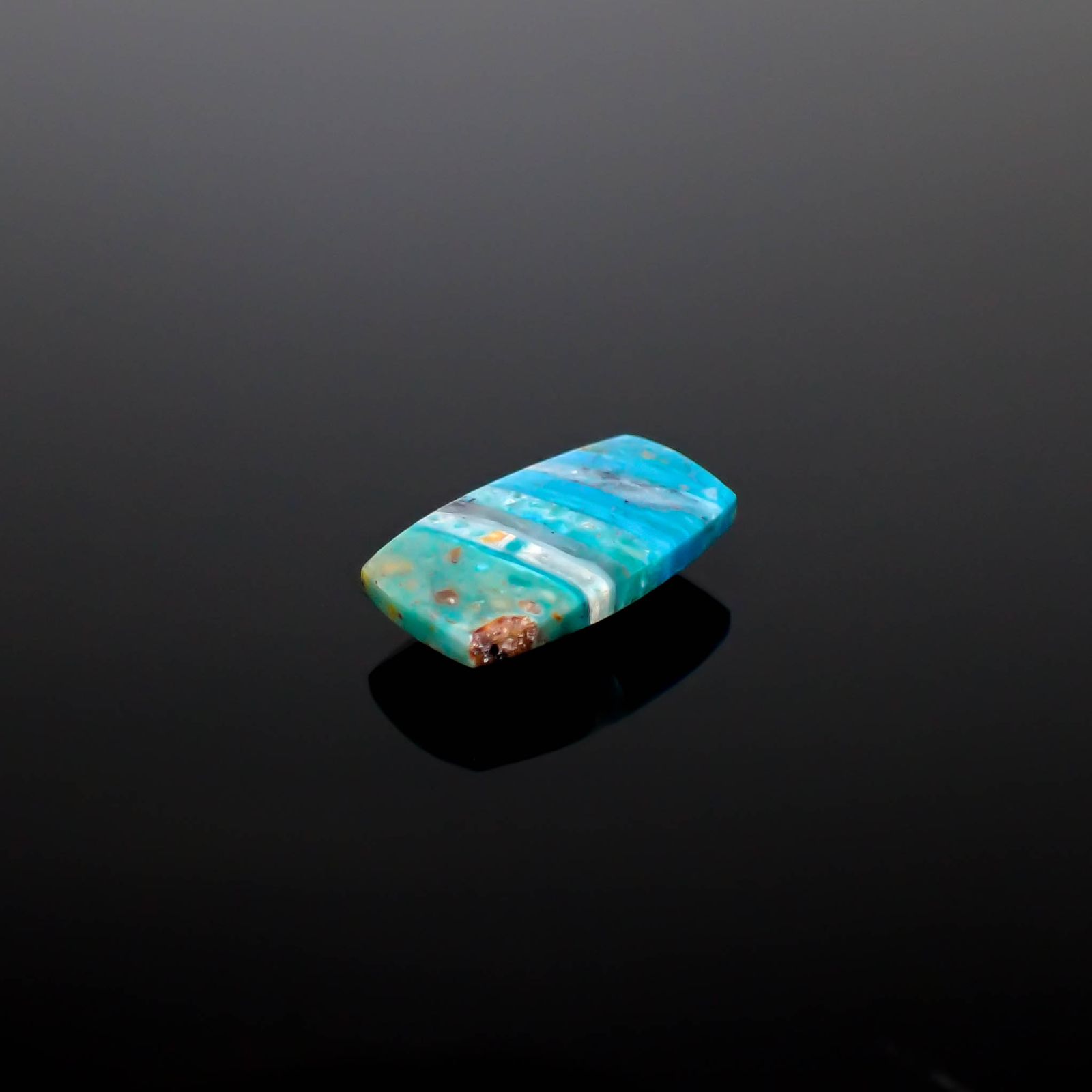 ブルーオパール ペルー産 4.32ct [250330140]15.6x9.2mm前後