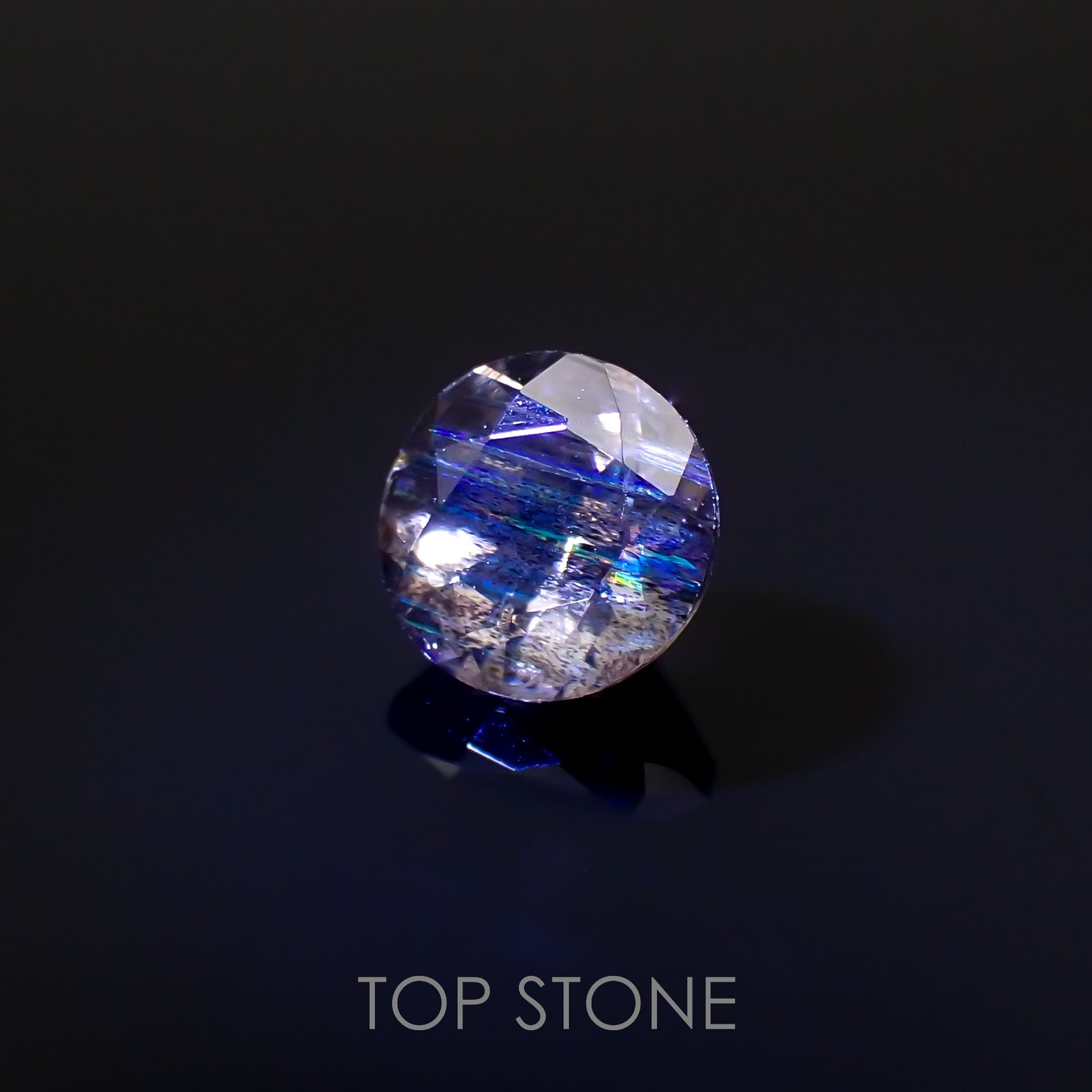 レインボースキャポライト ブラジル産 0.45ct[221119048]4.9x5mm前後