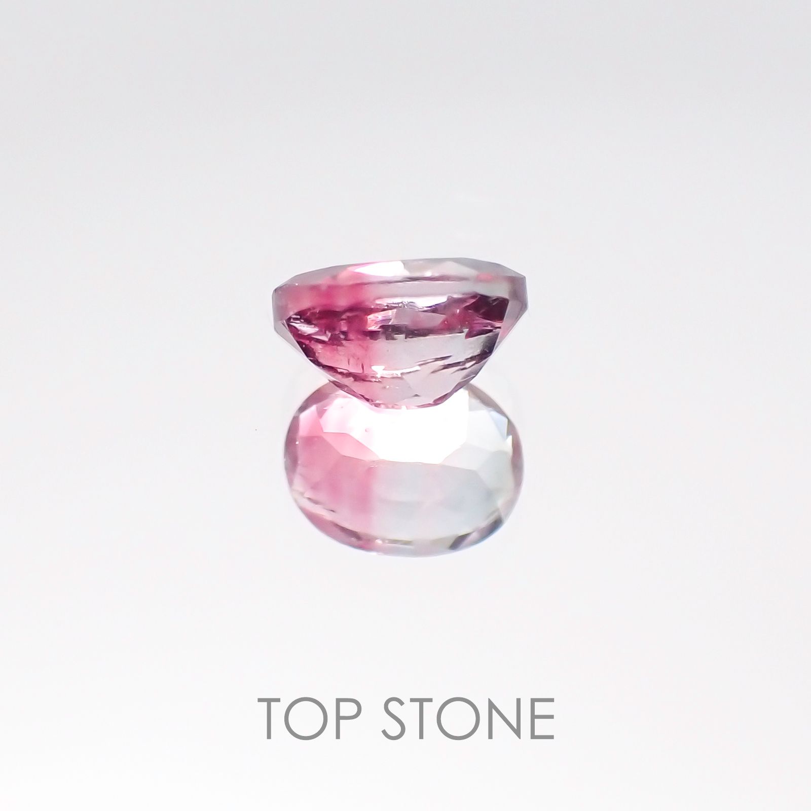 バイカラートルマリン ブラジル産 ルース 0.46ct[20106805]5.1×4.1mm前後
