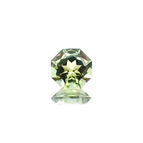 ◇オクタゴンカット◇グリーントルマリン(宝石名グリーン・トルマリン)ブラジル産 識別済 0.47ct / 5x5mm前後 [231124201]