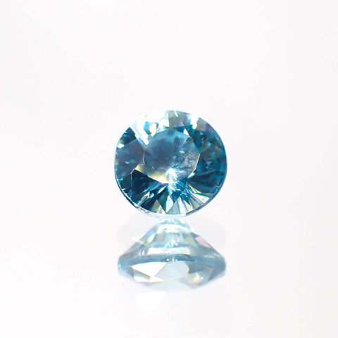 ブルージルコン(宝石名ジルコン)カンボジア産 0.75ct 識別済[220113988]5x4.9mm前後