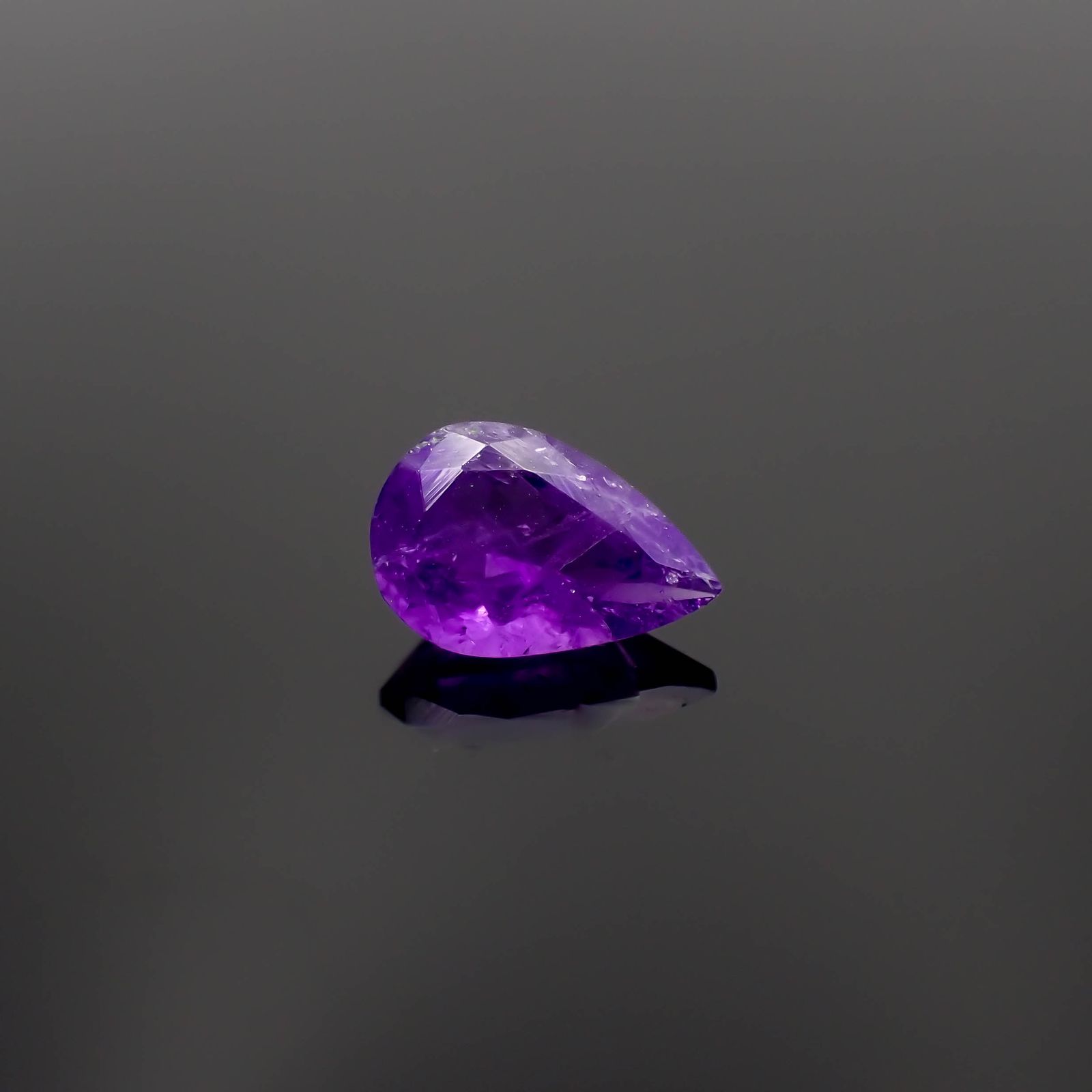 ハックマナイト アフガニスタン産 0.67ct[230421868]8x5.4mm前後