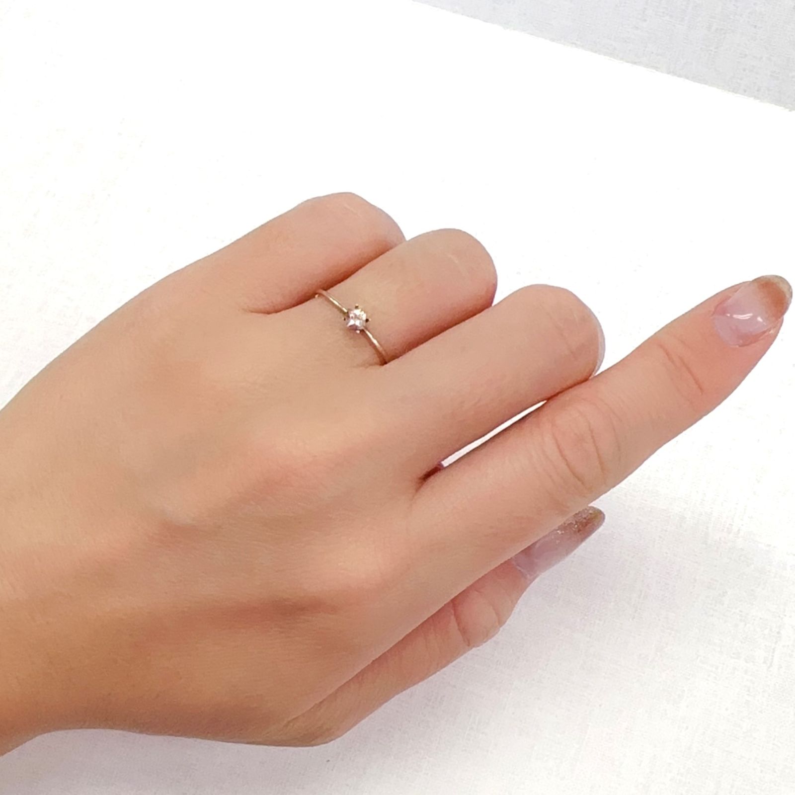 インペリアルトパーズ ブラジル産 0.18ct[230923552]3x3mm前後