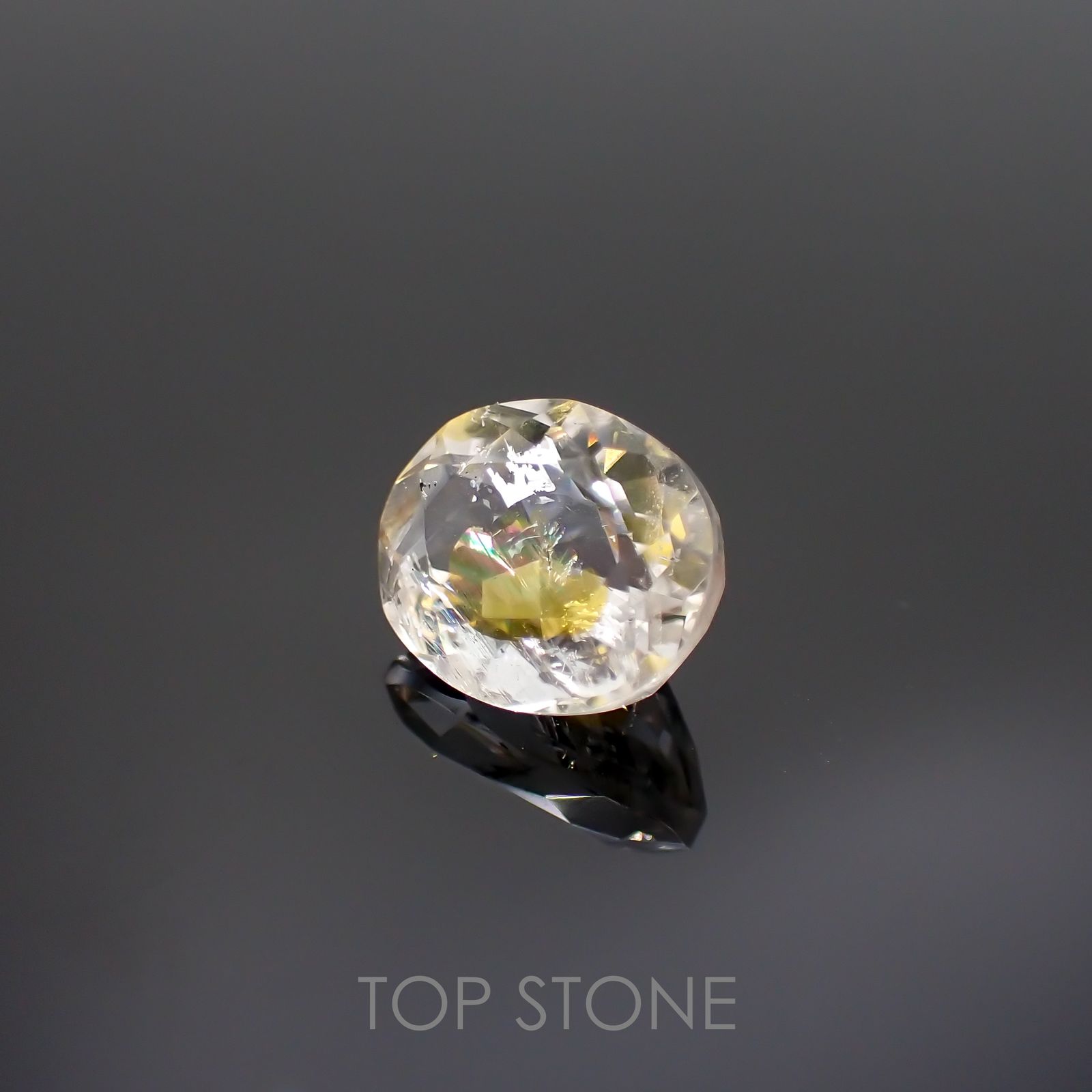 オーロラクォーツ ブラジル・ミナスジェライス産 1.85ct[220114382]8.7x7.2mm前後