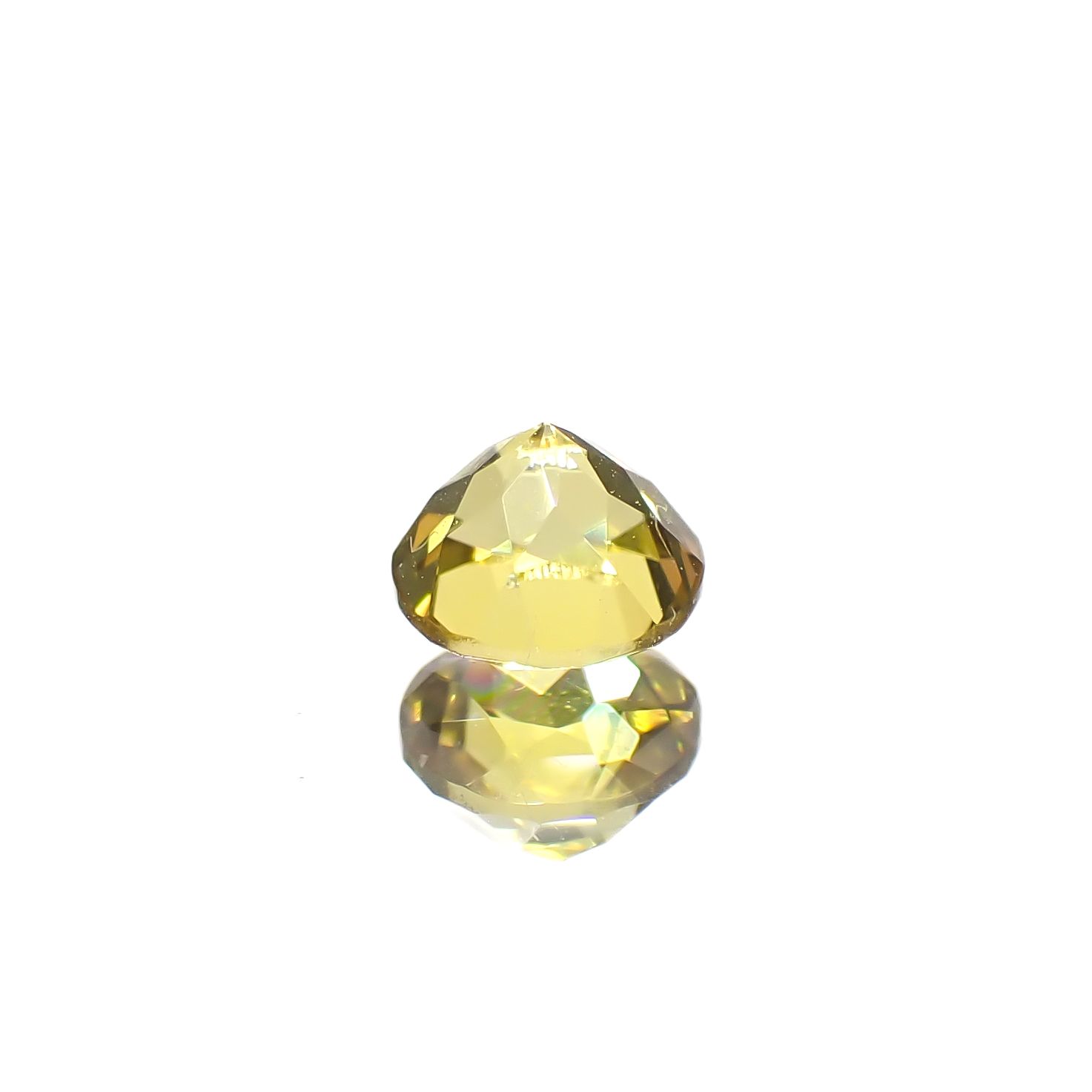 カナリートルマリン ザンビア・カナリー鉱山産 0.28ct[240527818]3.9x3.9mm前後