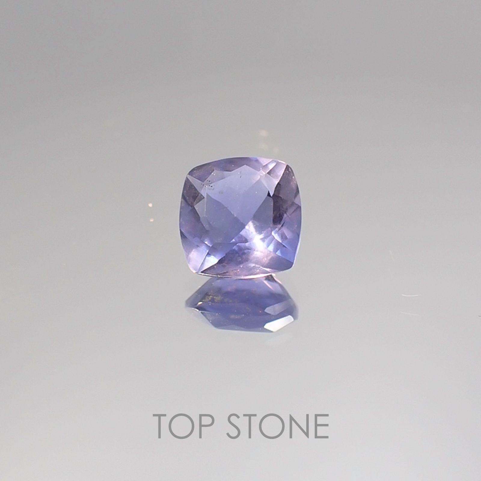 カラーチェンジフローライト ブラジル産 ルース 1.13ct[20106477]6.1×6.1mm前後