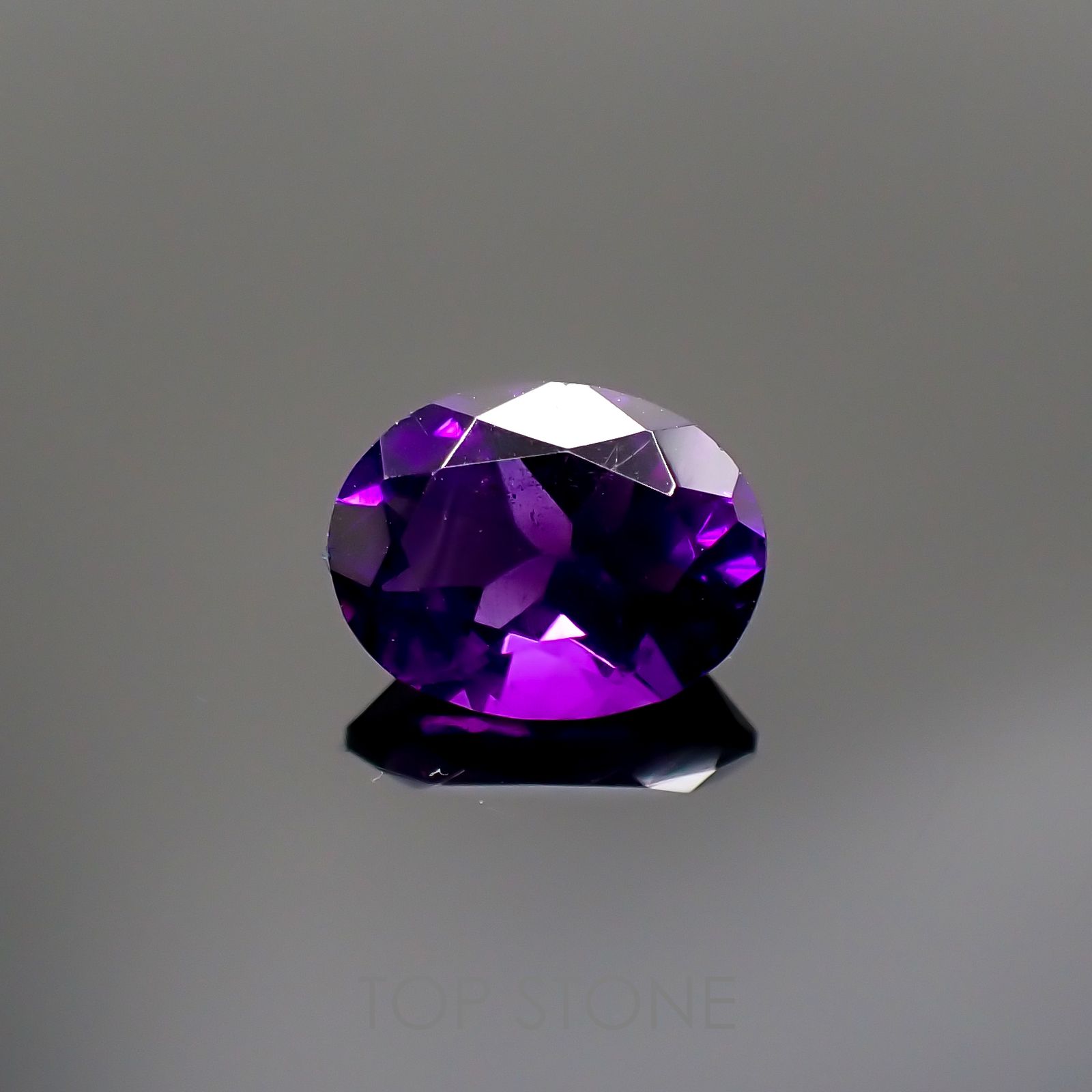 カラーシフトアメジスト(宝石名アメシスト)ブラジル/ウルグアイ産 1.52ct 識別済[220113962]8.9x6.9mm前後