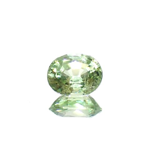 ミントガーネット(宝石名ガーネット)タンザニア産 0.92ct 識別済[230823062]6.5x5.3mm前後