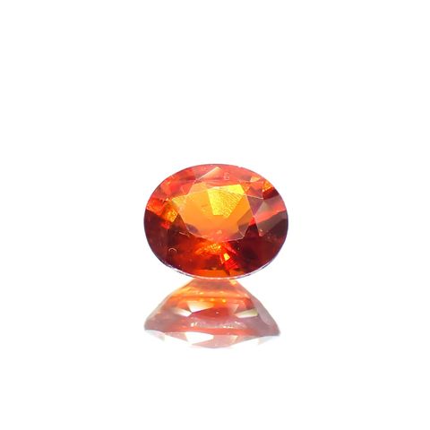 クリノヒューマイト(宝石名クリノヒューマイト)パキスタン産 0.66ct 識別済[220115586]5.9x4.9mm前後