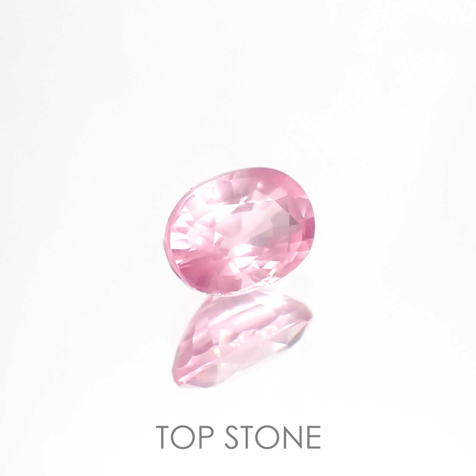 シルキーピンクスピネル(宝石名ピンク・スピネル) タンザニア産 0.87ct 識別済[210912898]6.7×4.7mm前後