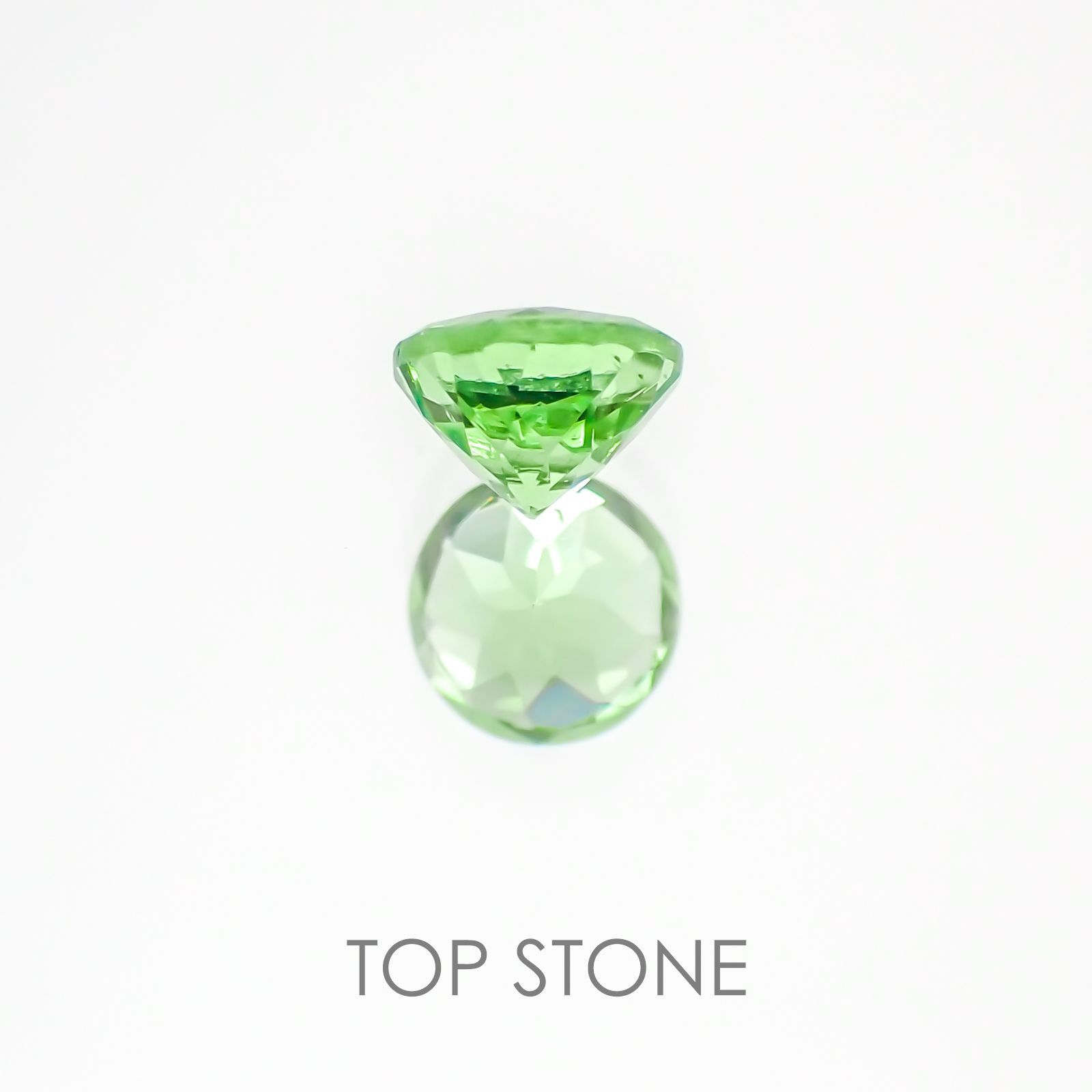 ミントガーネット タンザニア産 ルース 0.31ct[20117909]4×4mm前後