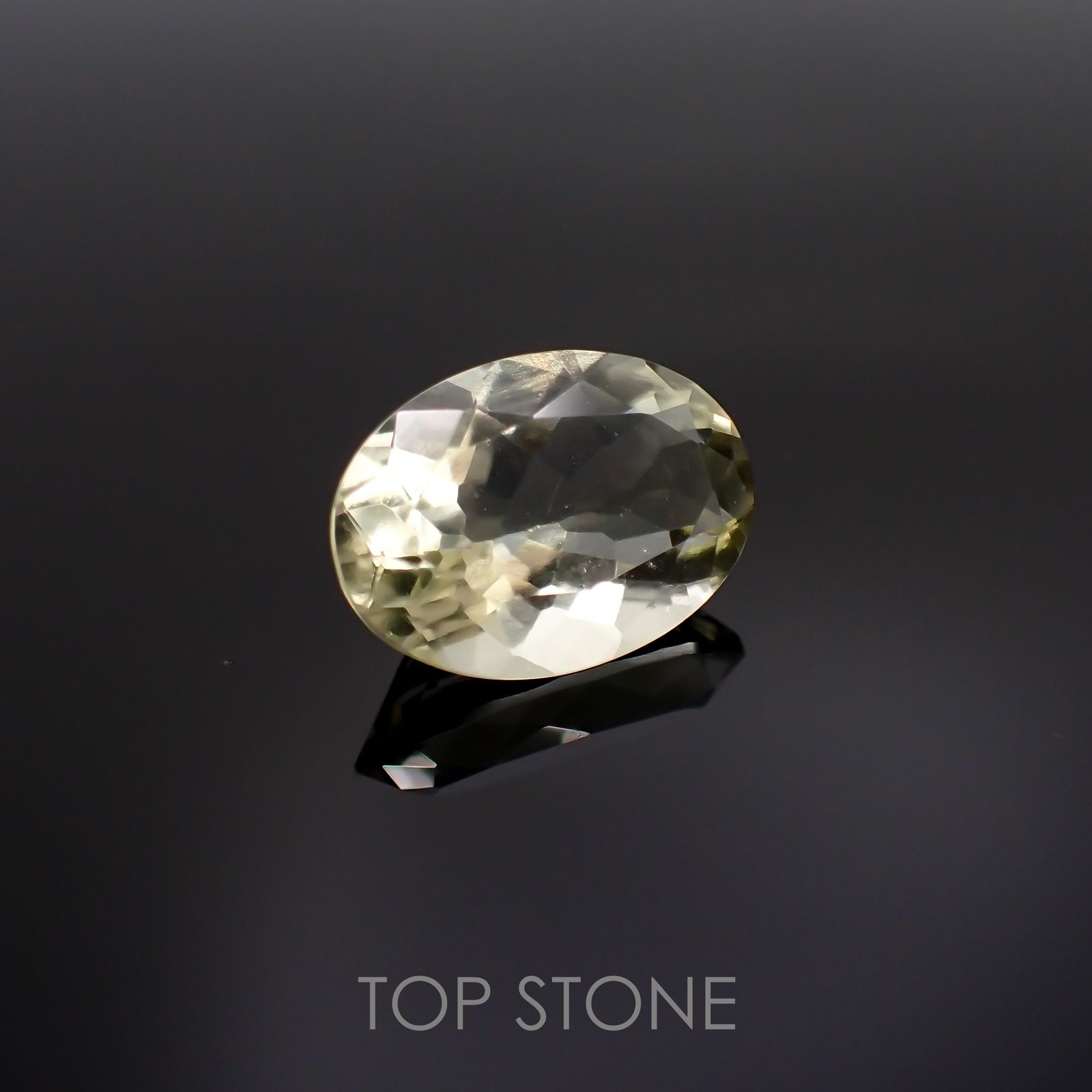 リビアングラス(宝石名インパクトガラス(衝撃溶融ガラス))エジプト・リビア砂漠産 4.29ct 識別済[211213800]14x10.1mm前後