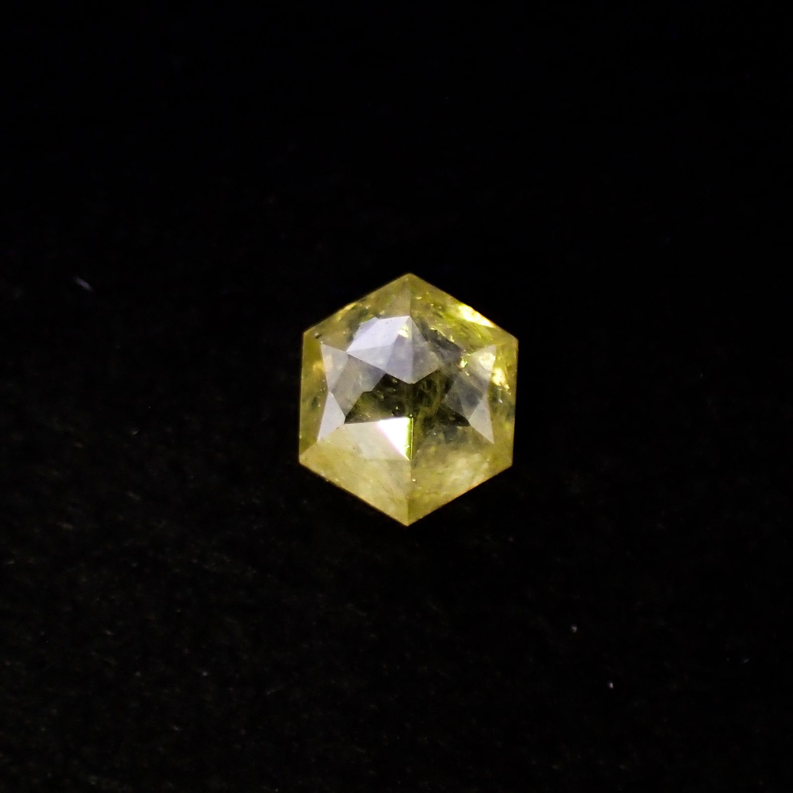 ◇ヘキサゴンアンティークカット◇イエローダイヤモンド ルース 0.15ct[210611066]3×2.8mm前後