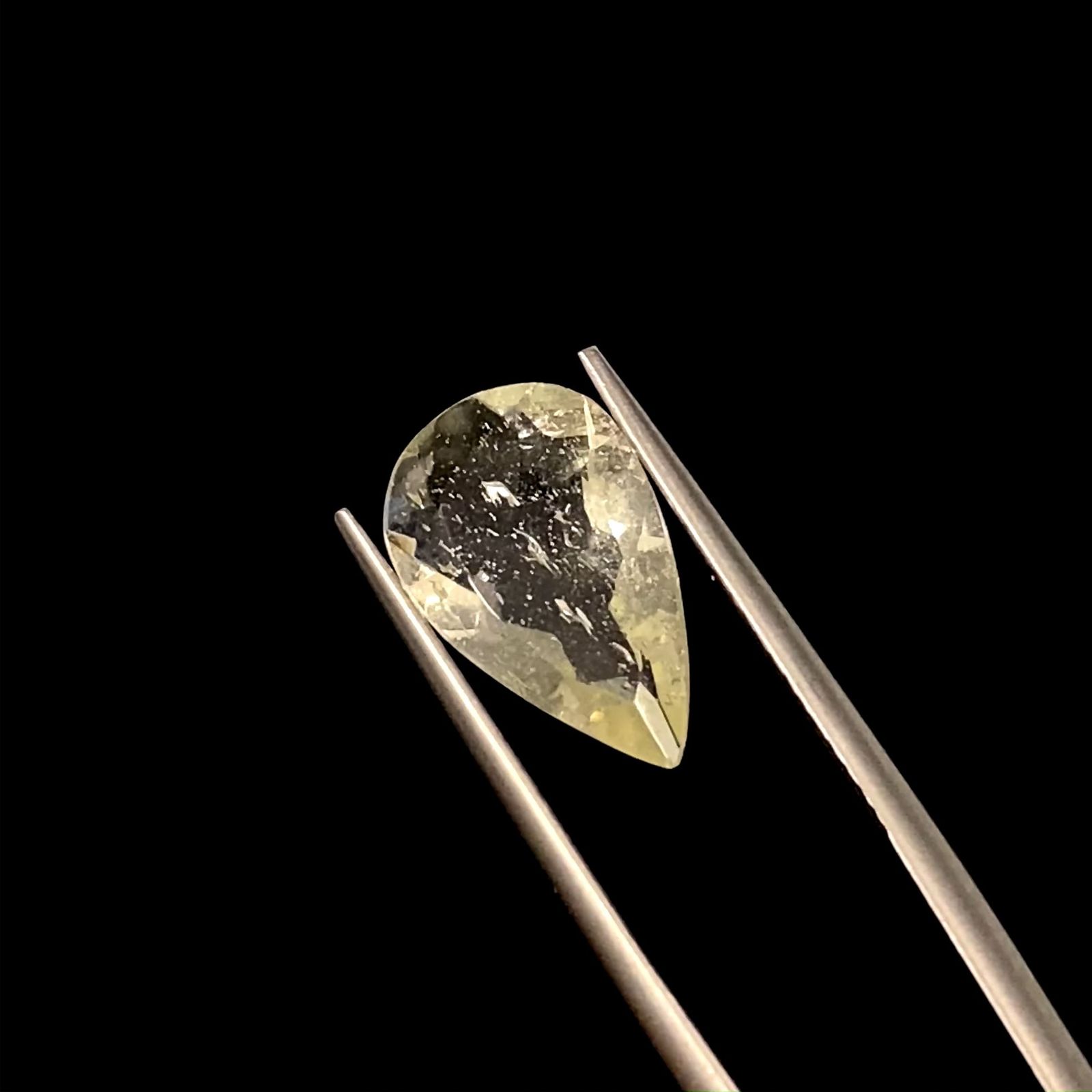 22800万年前リビア砂漠に落ちた☆彡◇リビアングラス◇ブレスレット約12.4㎜ リビアングラス｜産地・リビア/サハラ砂漠 大粒ロンデル12×12×5