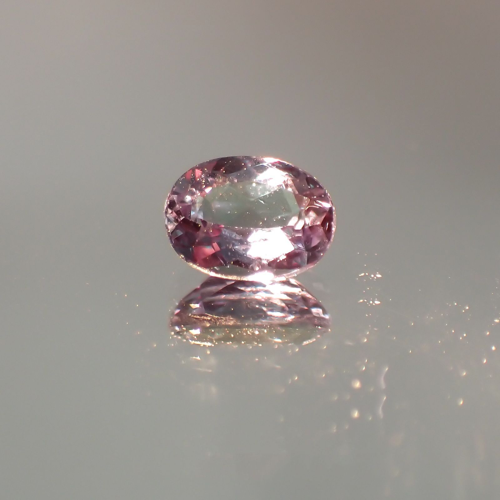 アレキサンドライト ブラジル産 ルース 0.44ct[210310316]5.4×3.8mm前後