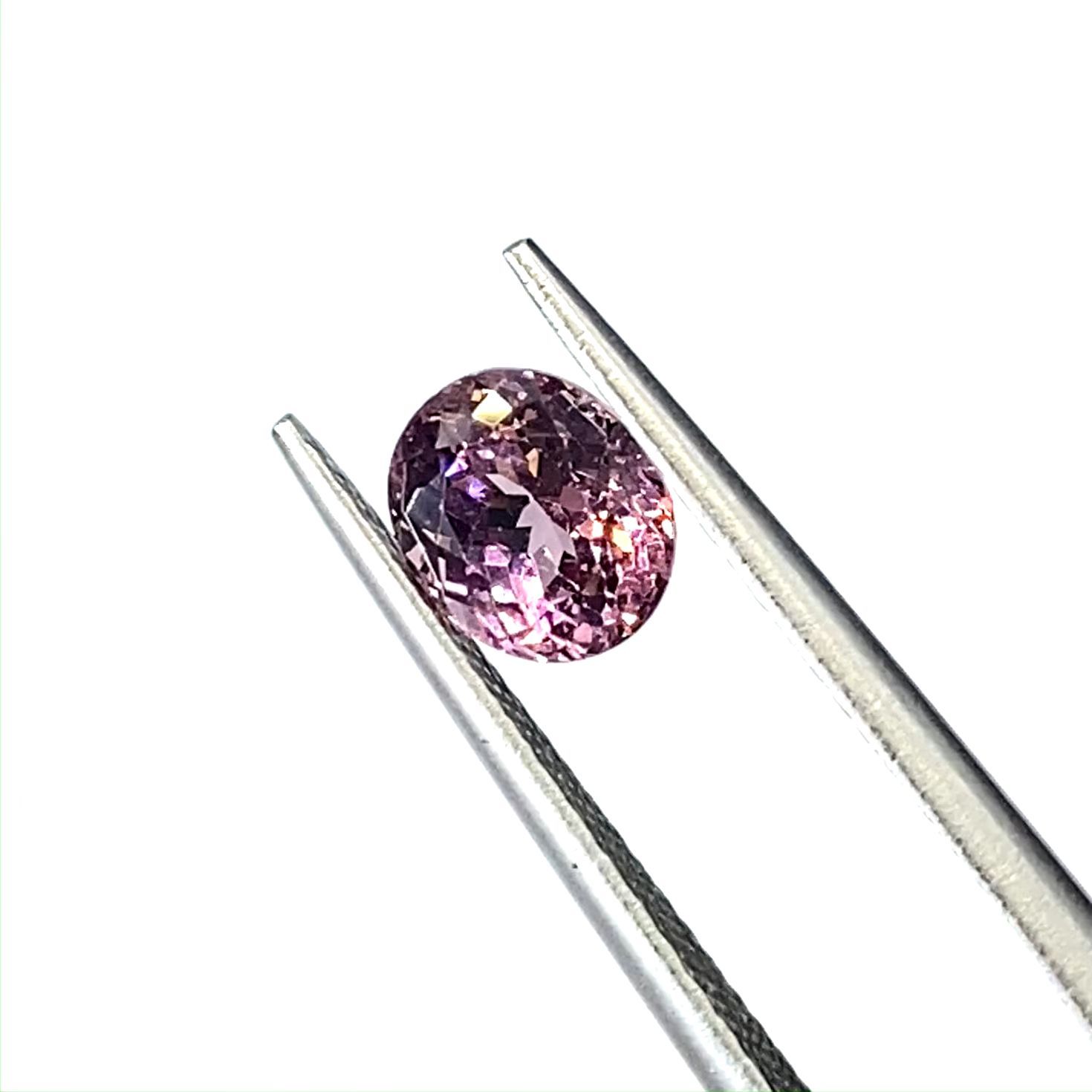 天然石　マラヤガーネット カラーシフトマラヤガーネット タンザニア産 1.54ct[231124347