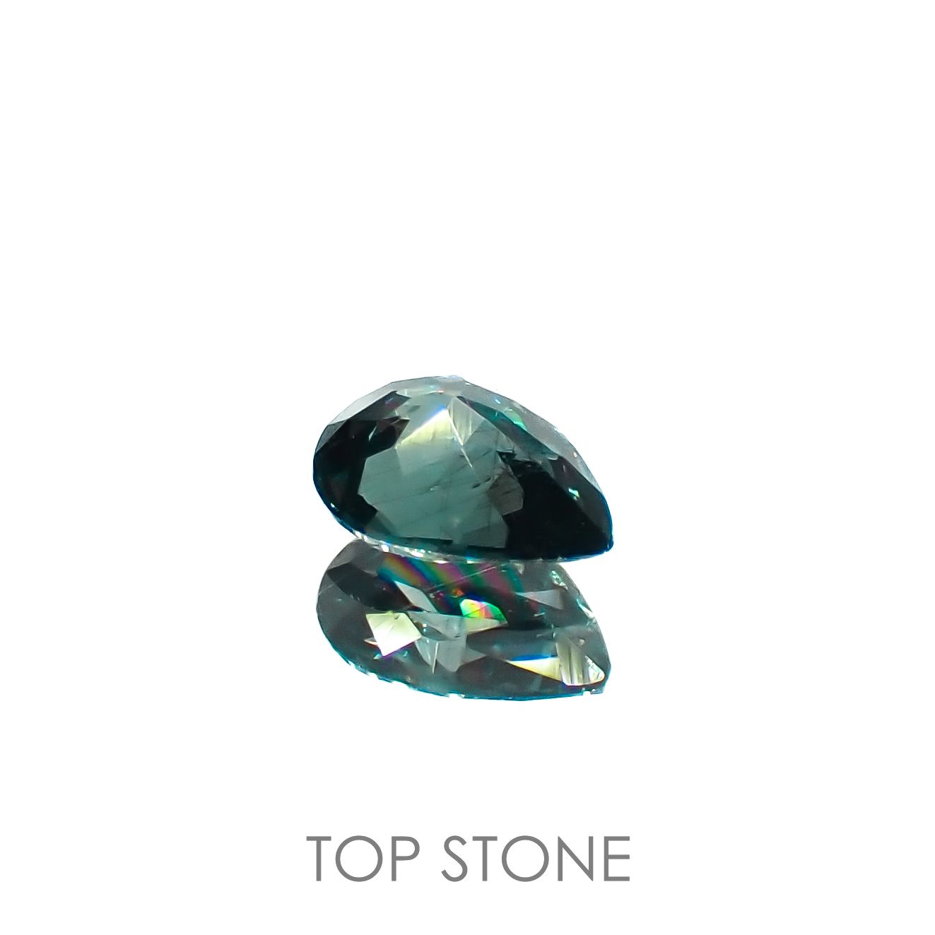 カラーチェンジガーネット アレキタイプ マダガスカル・ベキリー産 0.14ct[230119984]3.9x3mm前後